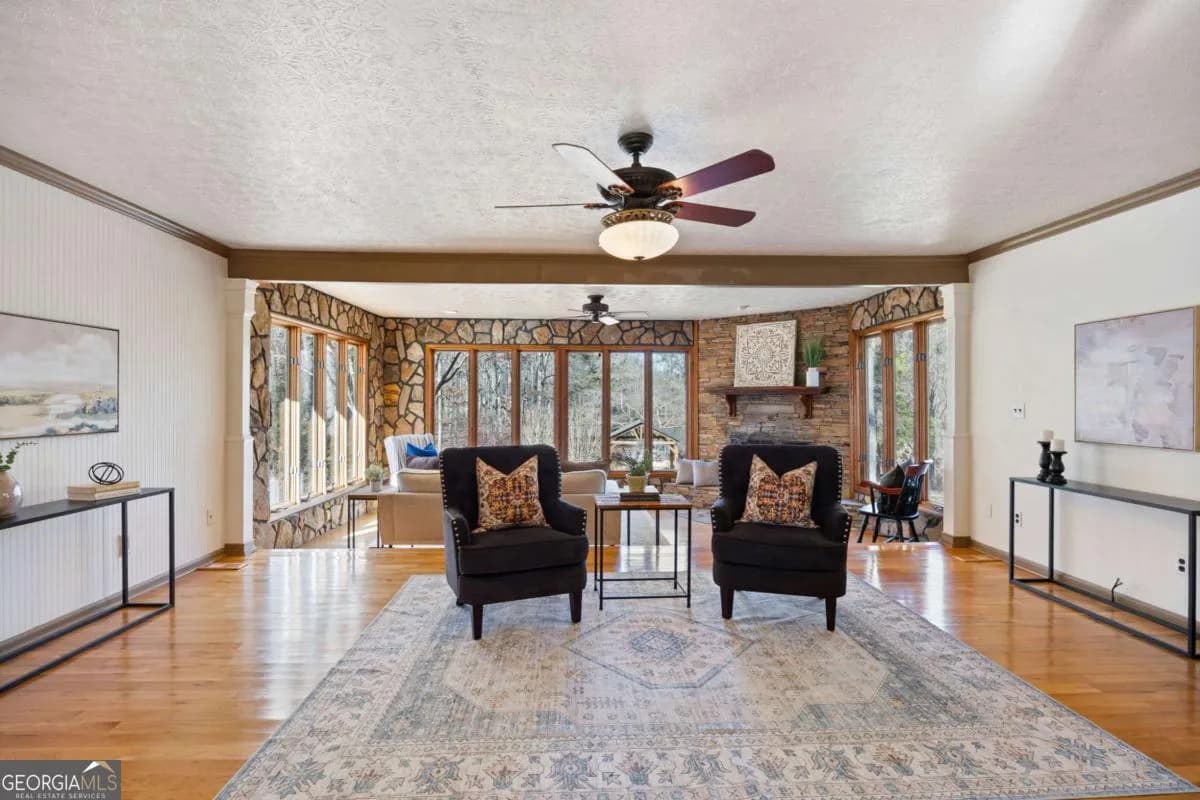 8277 Buchanan Hwy — photo 18 of 67