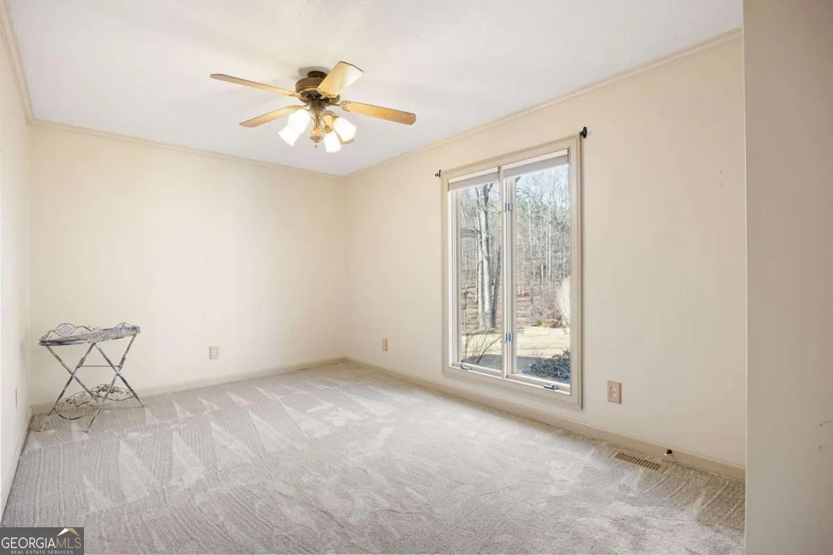 8277 Buchanan Hwy — photo 20 of 67