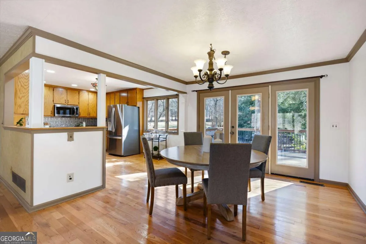 8277 Buchanan Hwy — photo 12 of 67
