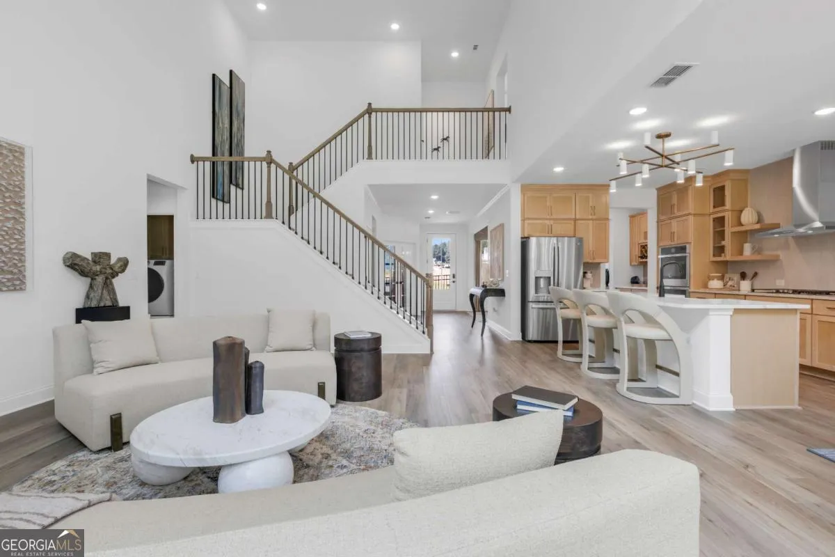 405 Pickens Bluff Ln — photo 5 of 50