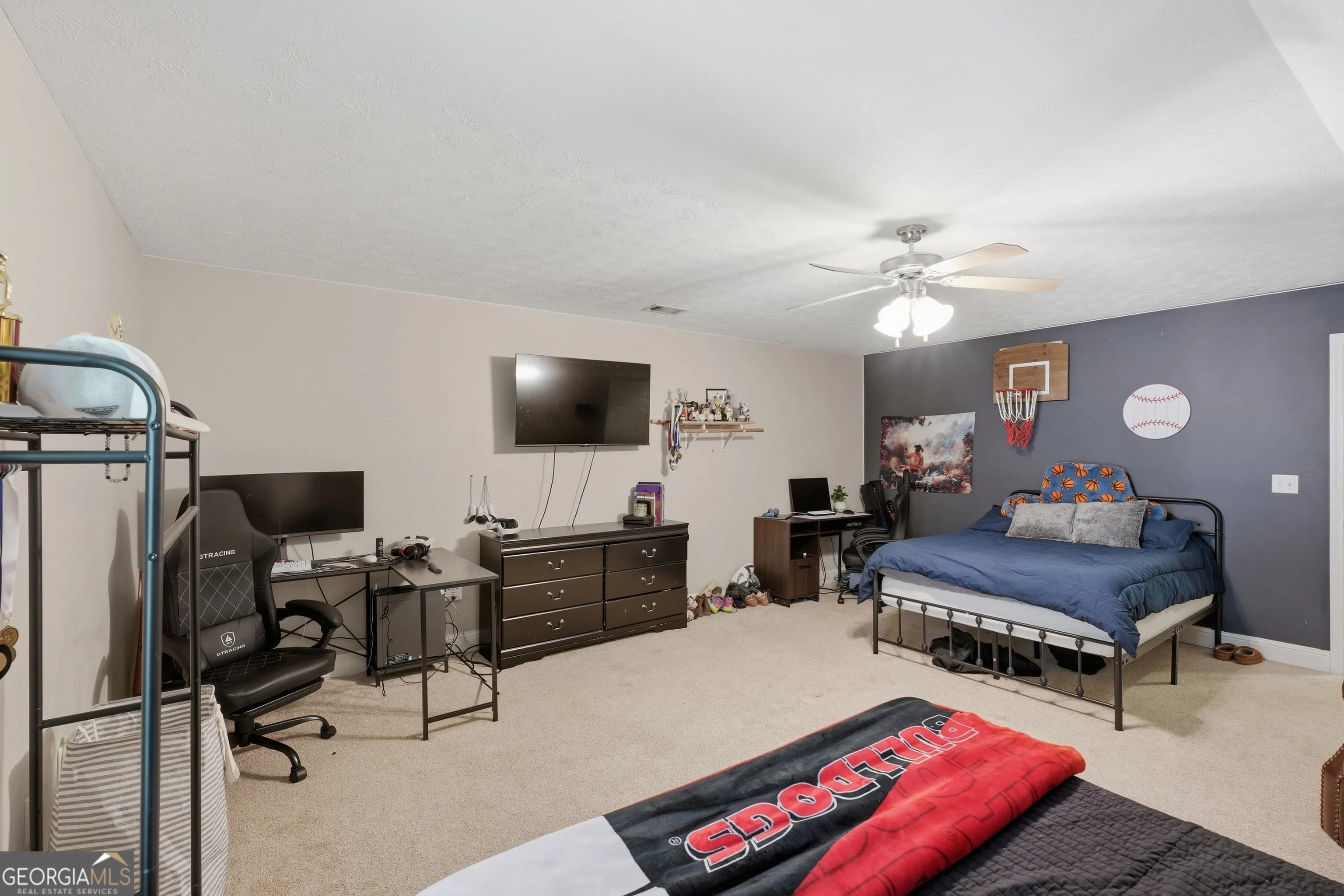 3187 Sweetbriar Dr — photo 19 of 36