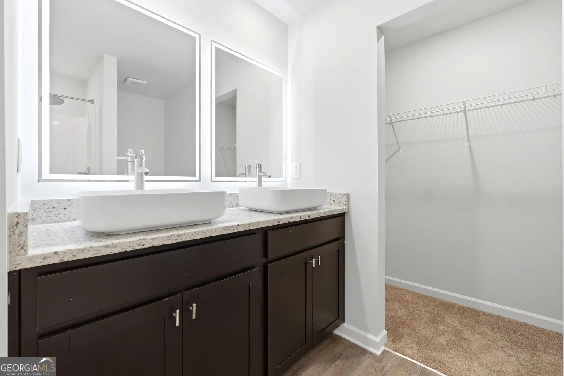 118 Meadowview Dr — photo 11 of 30