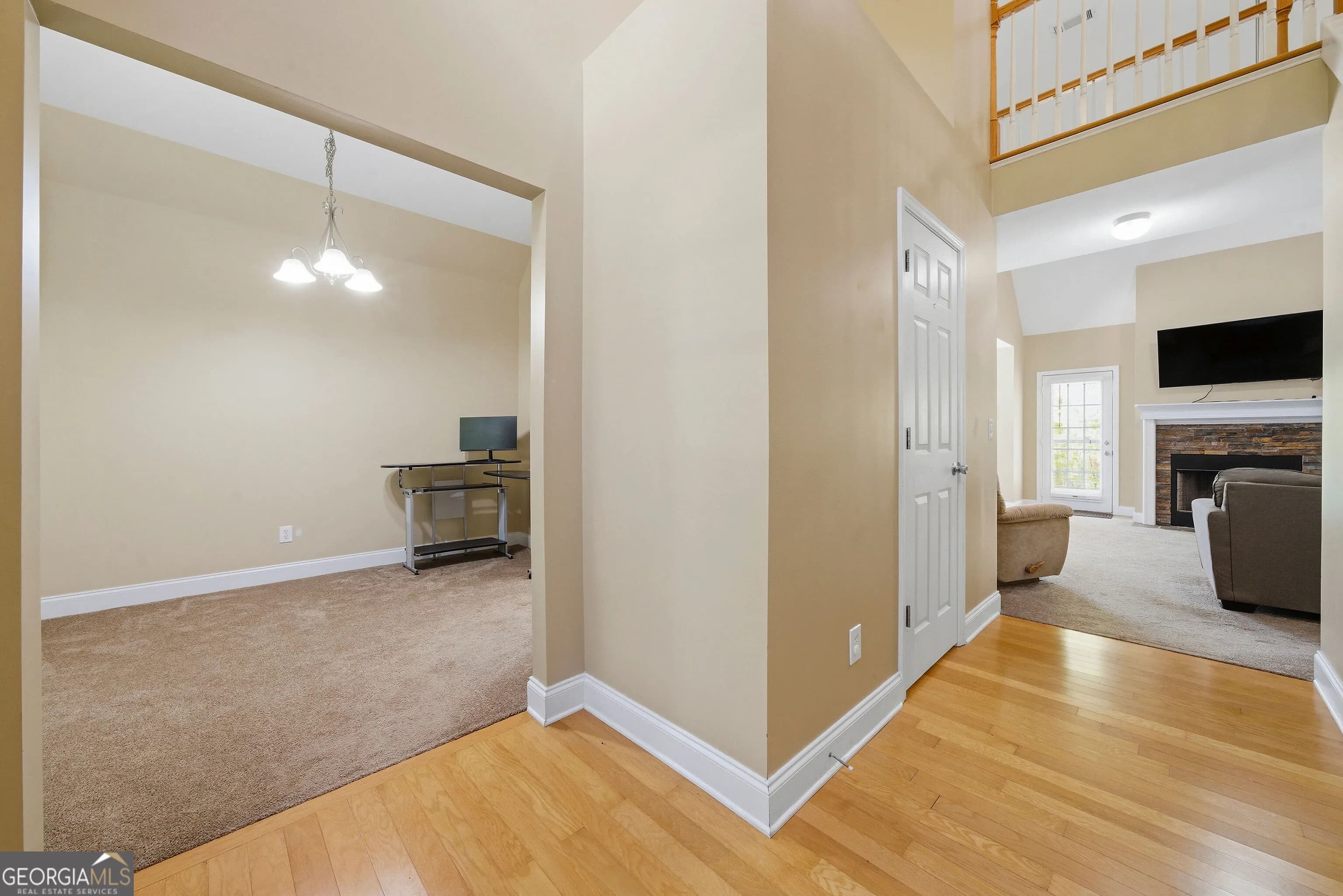 2270 Sharondale Dr — photo 26 of 29