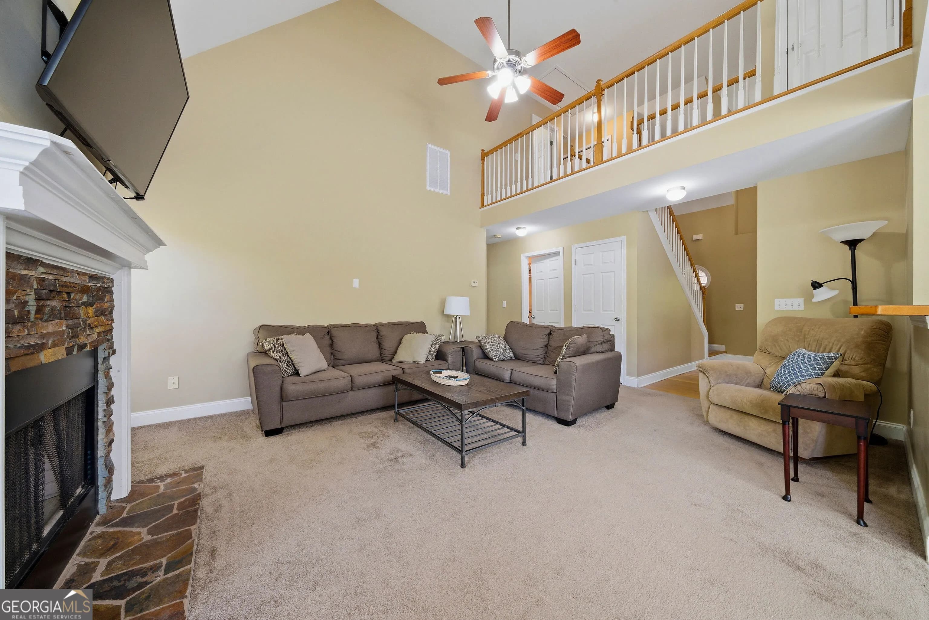 2270 Sharondale Dr — photo 13 of 29