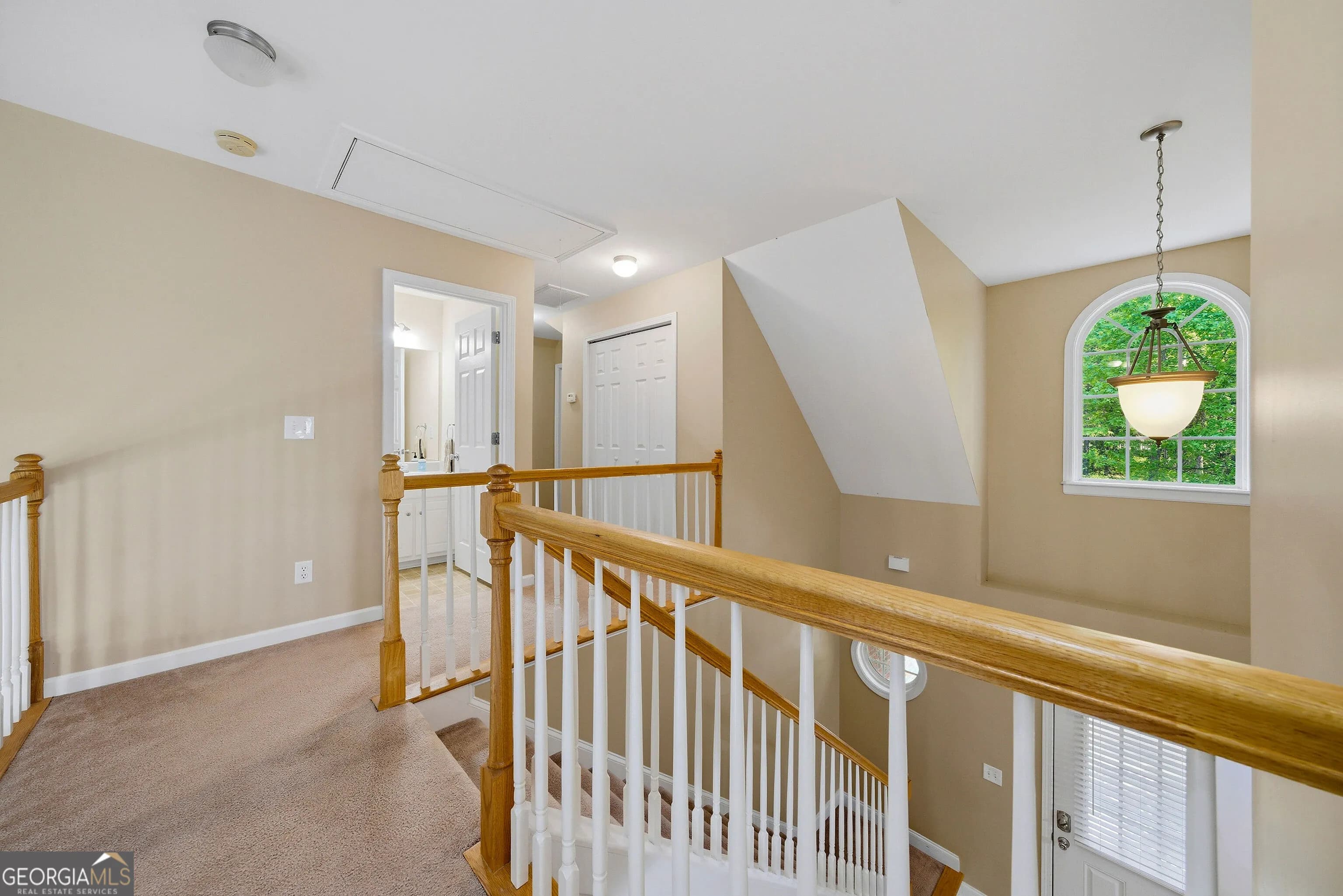 2270 Sharondale Dr — photo 17 of 29