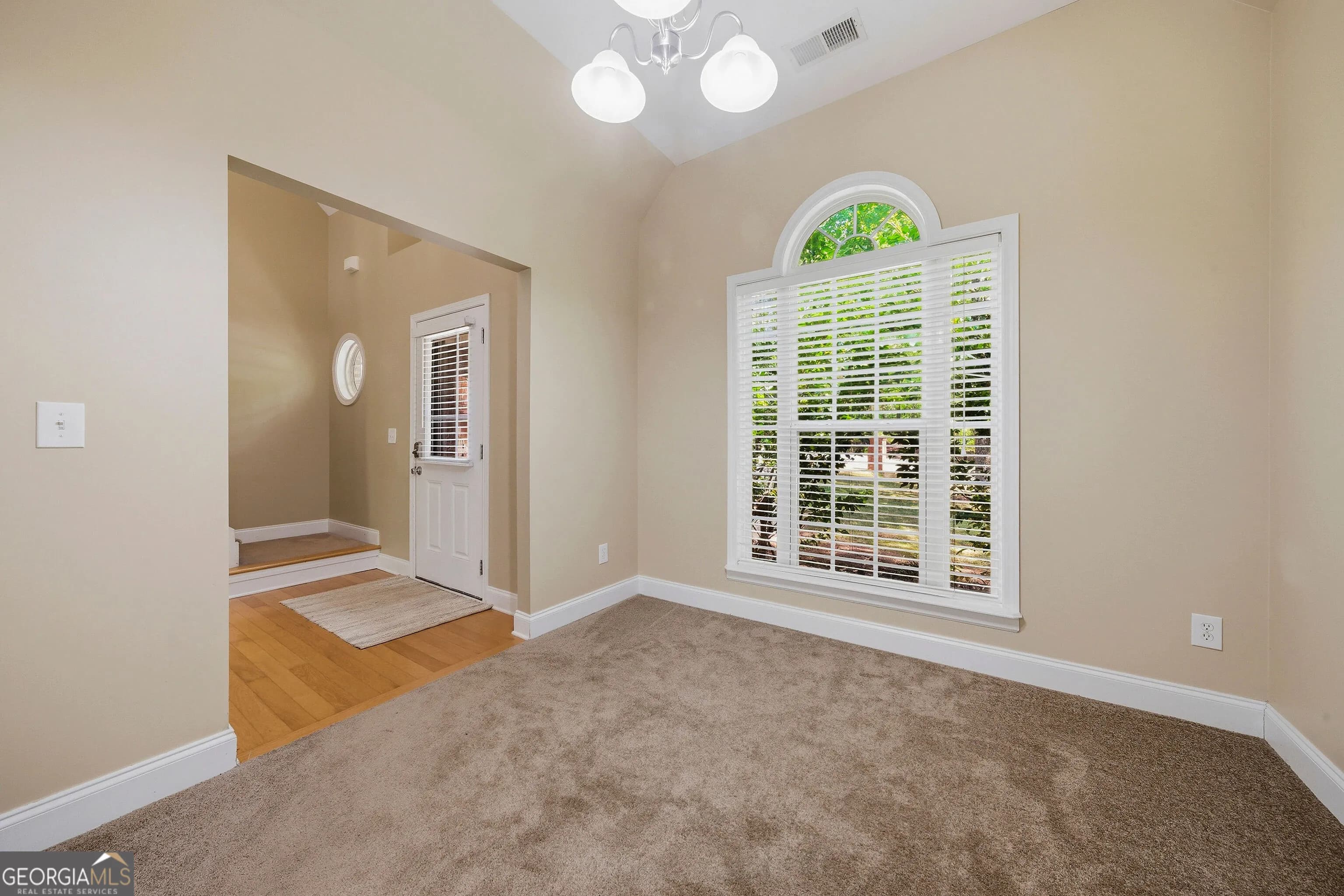 2270 Sharondale Dr — photo 28 of 29