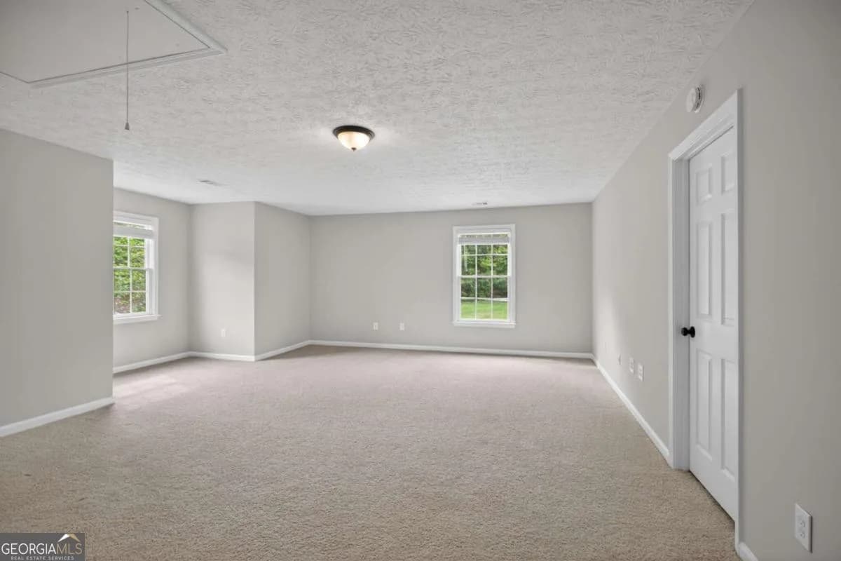 3301 Connie Way — photo 31 of 54