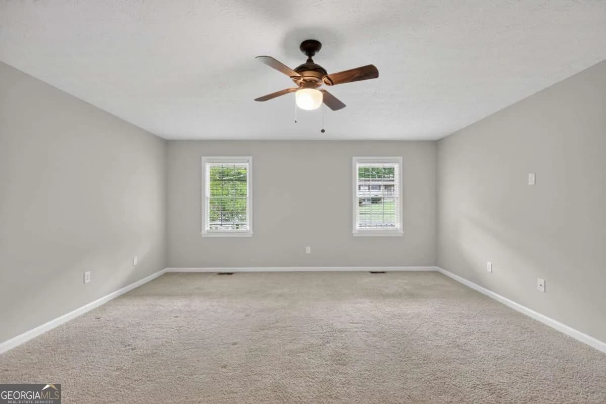 3301 Connie Way — photo 18 of 54