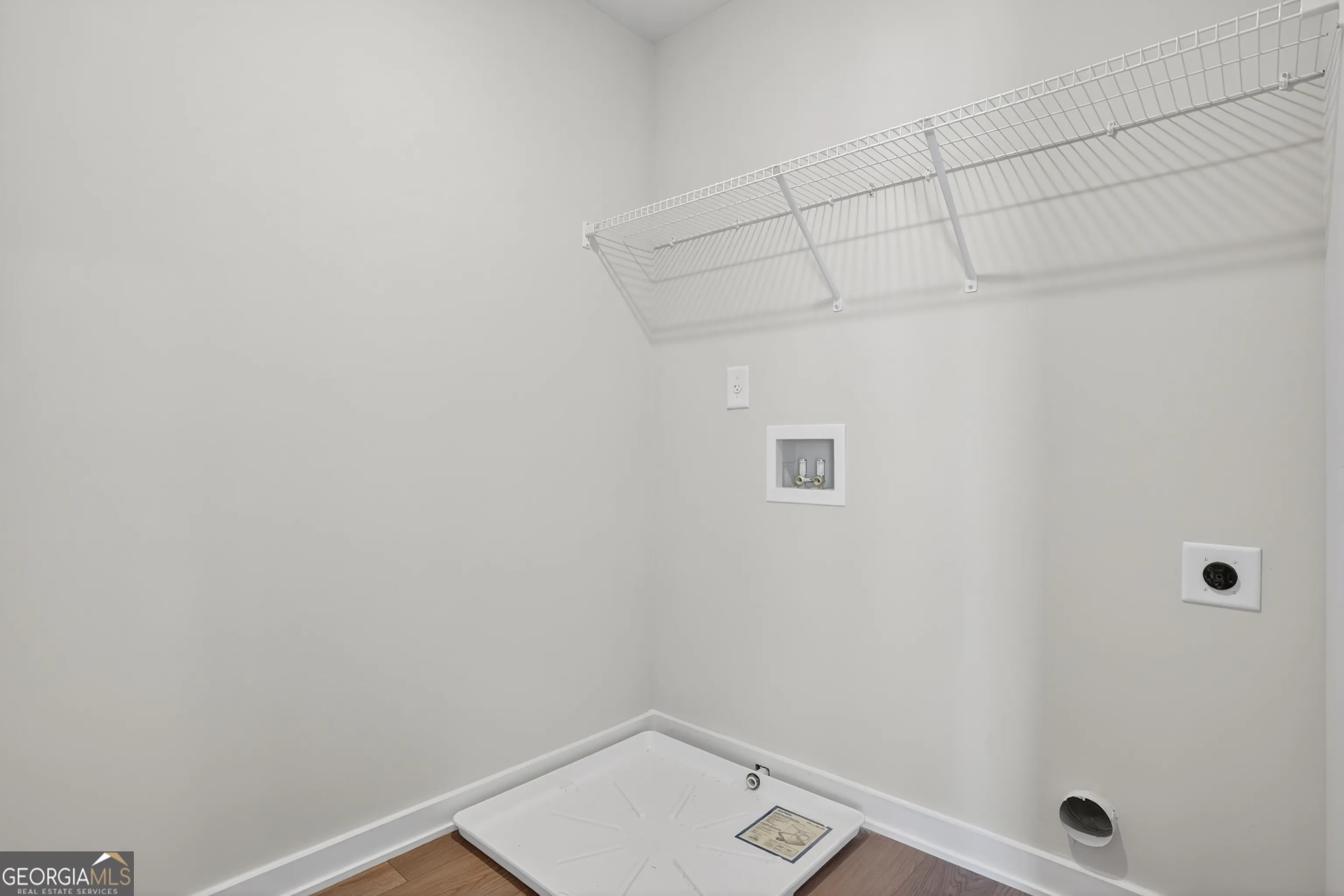 407 Bass Circle — photo 10 of 40
