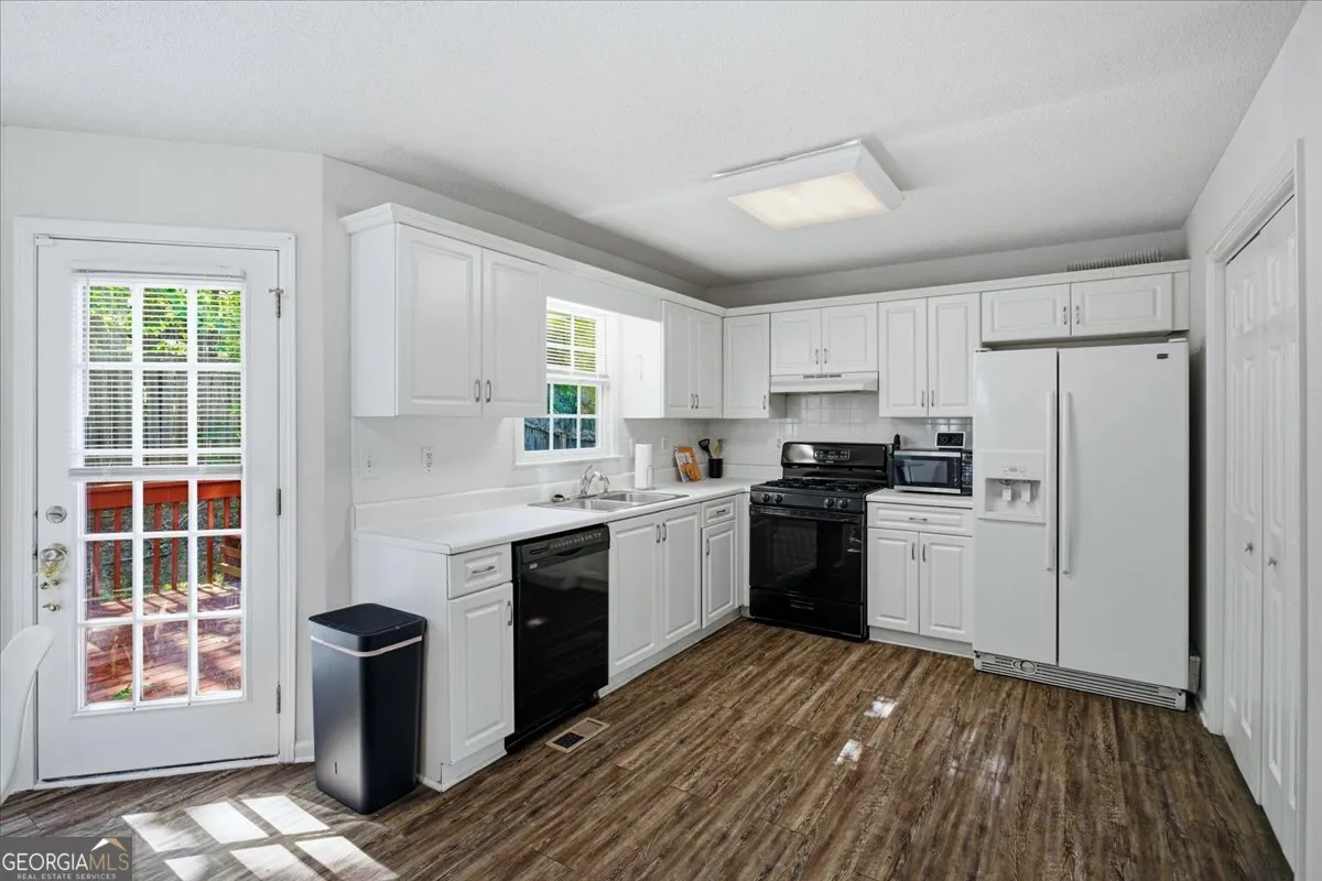 20 Kimball Ct — photo 6 of 50
