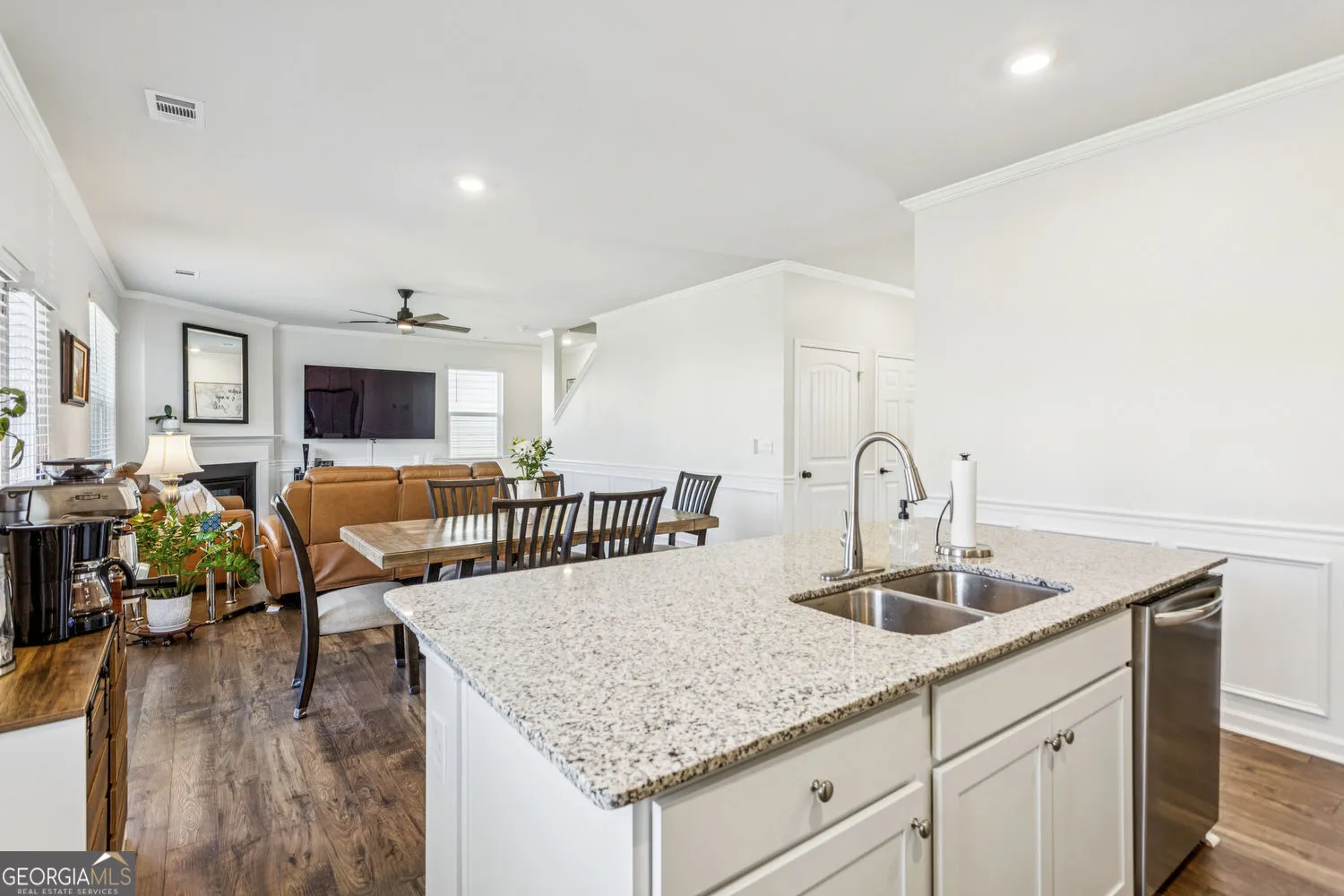430 Highgrove Way — photo 4 of 30