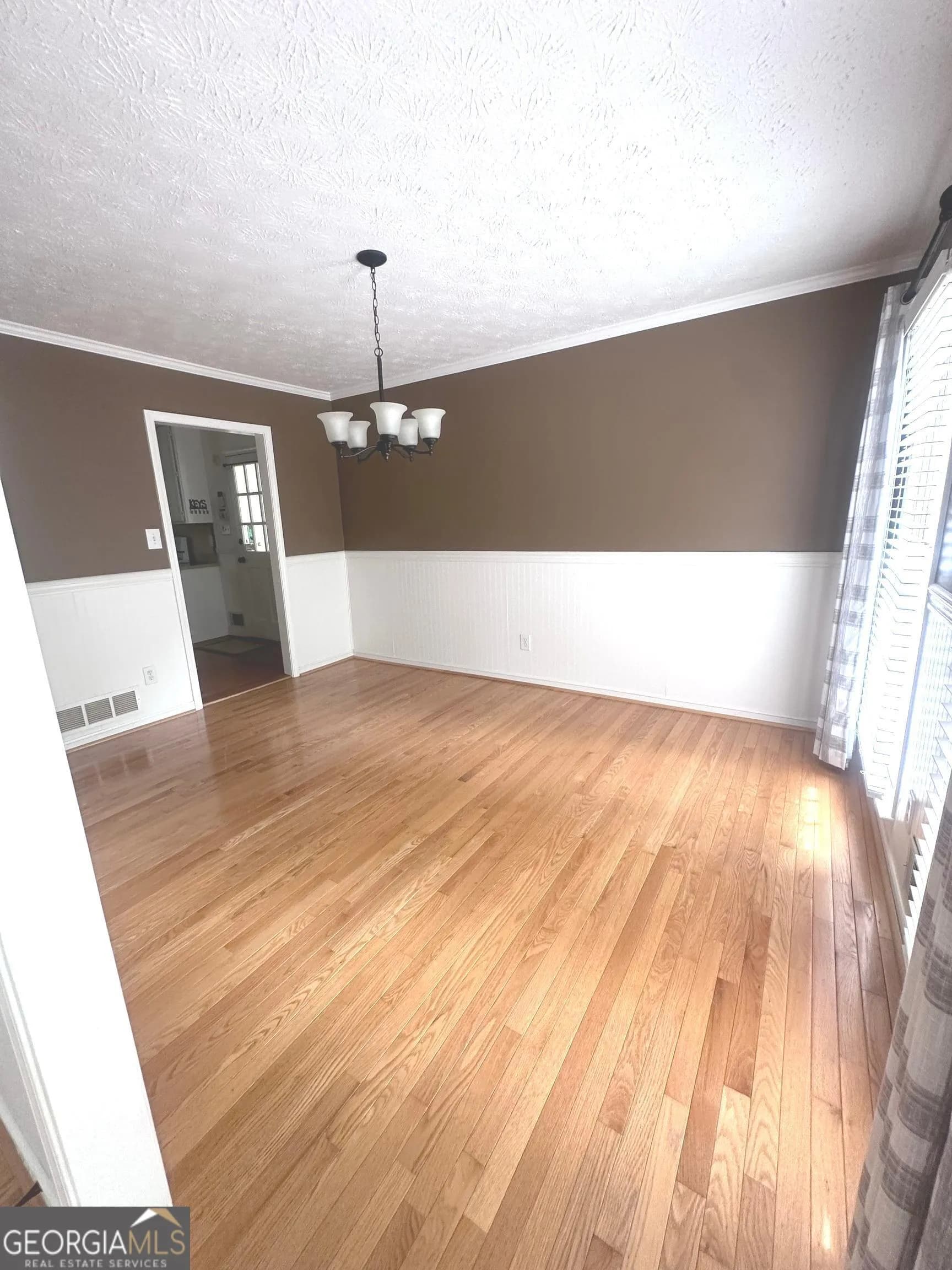12 Indian Lake Ct — photo 11 of 43