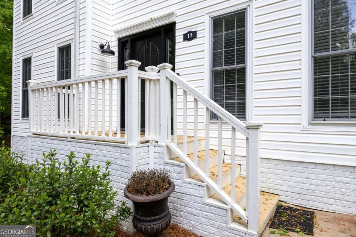 12 Indian Lake Ct — photo 24 of 43
