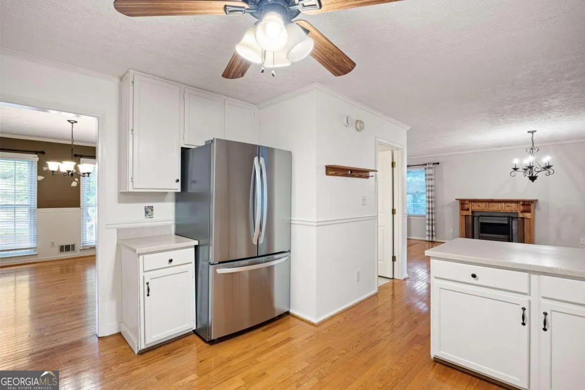 12 Indian Lake Ct — photo 9 of 43