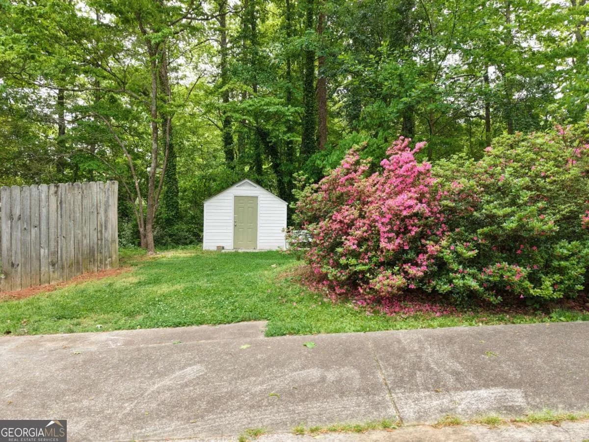 12 Indian Lake Ct — photo 34 of 43