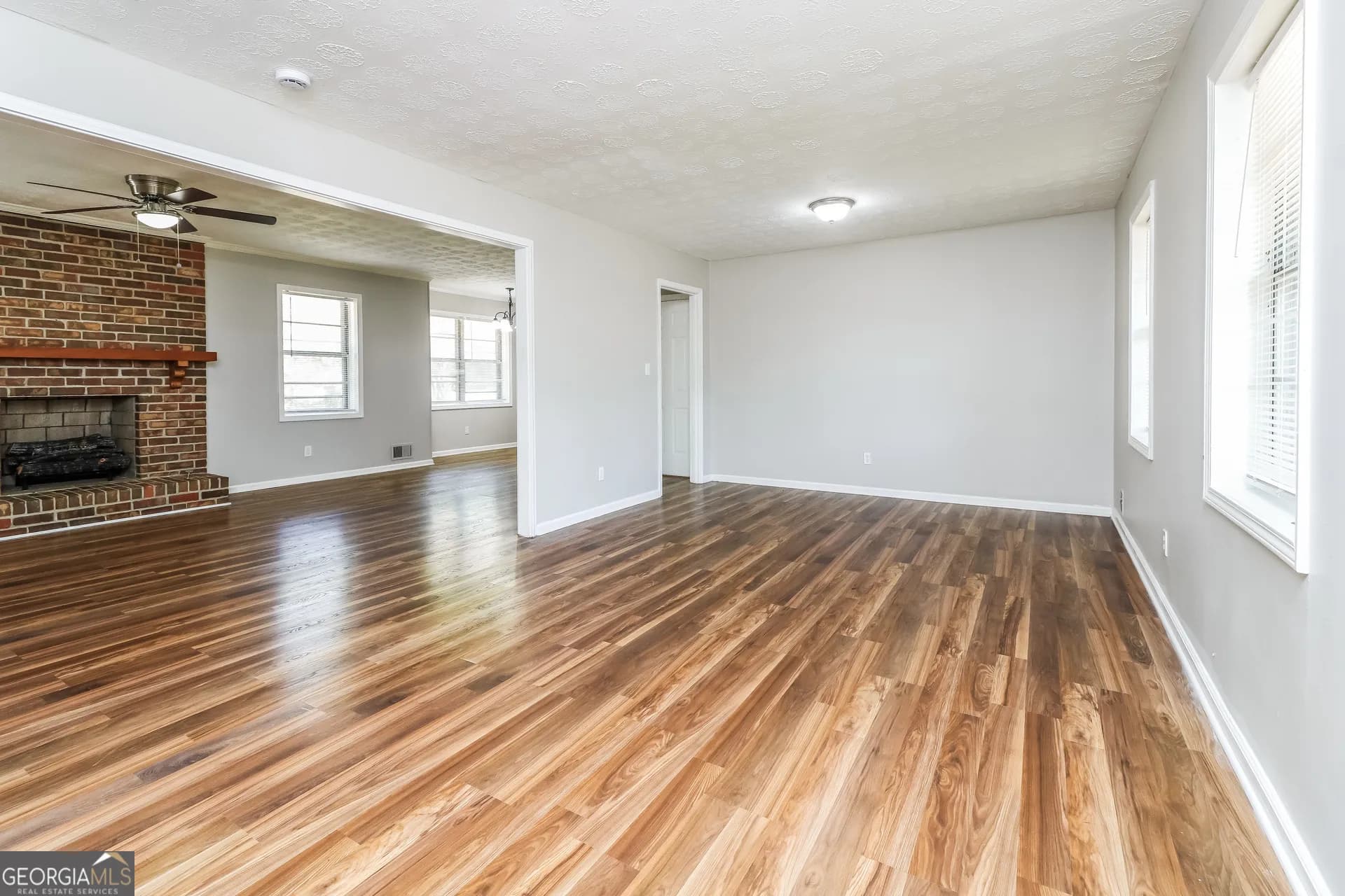 3324 Cheoah Dr — photo 3 of 22