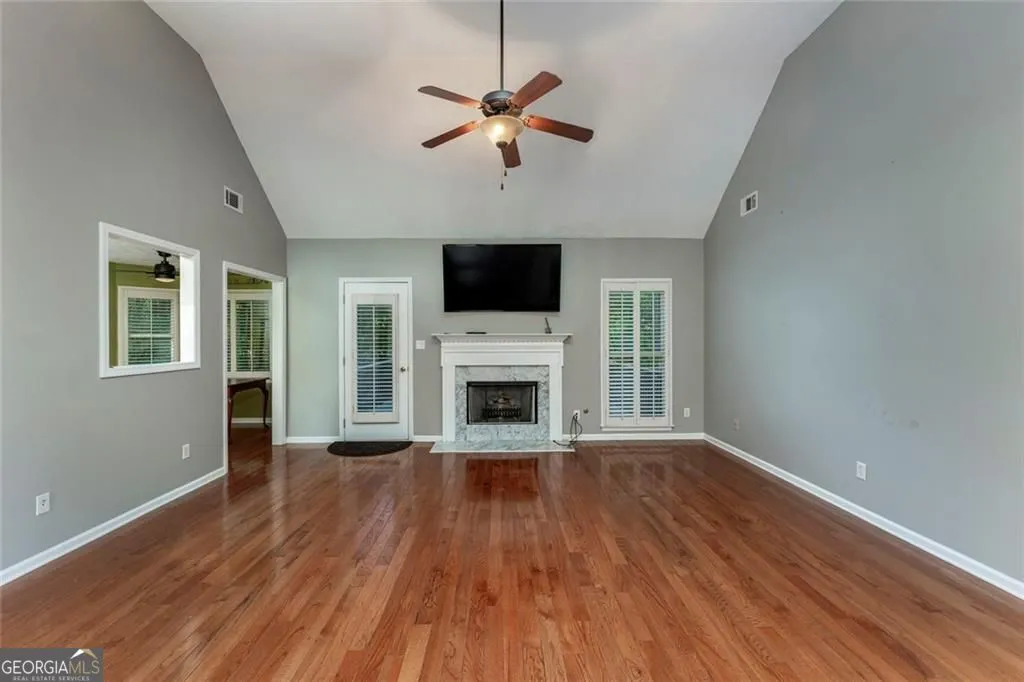 55 Garrison Dr — photo 5 of 48