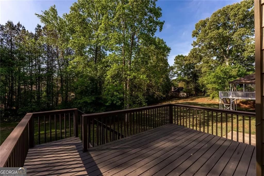 55 Garrison Dr — photo 3 of 48