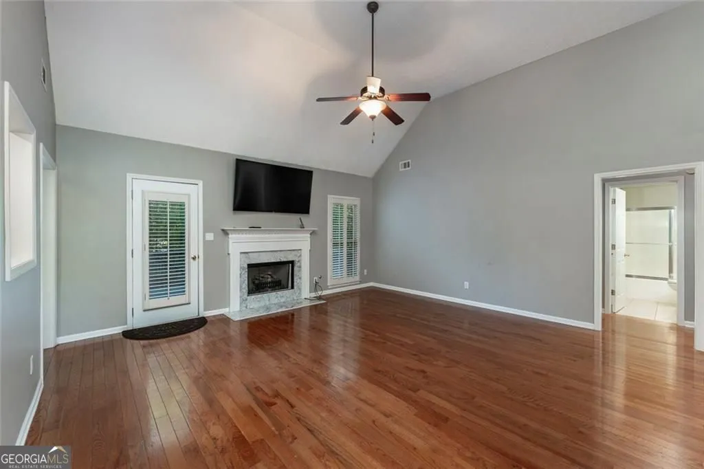 55 Garrison Dr — photo 7 of 48