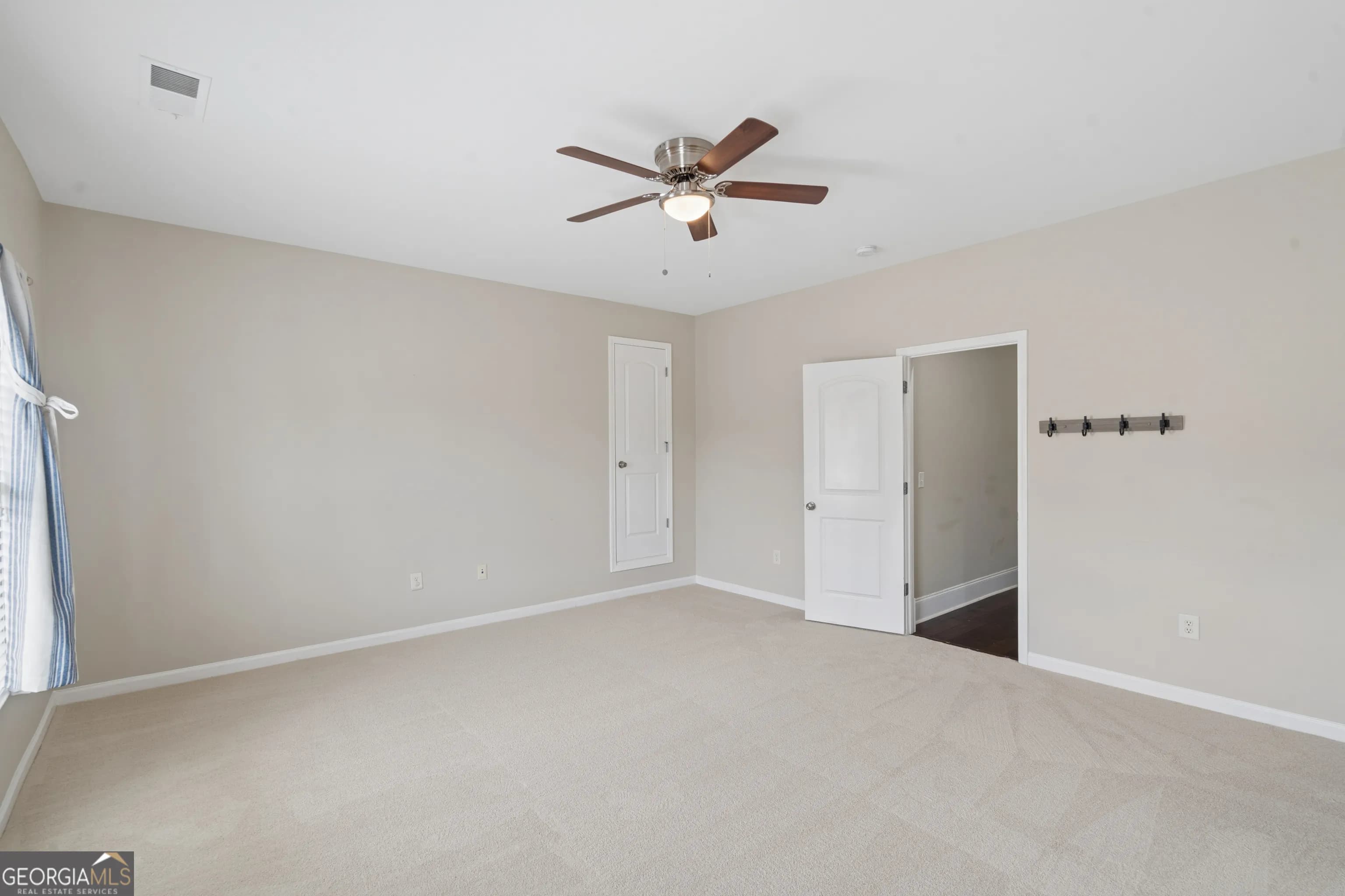 3220 Wheldon Way — photo 15 of 48