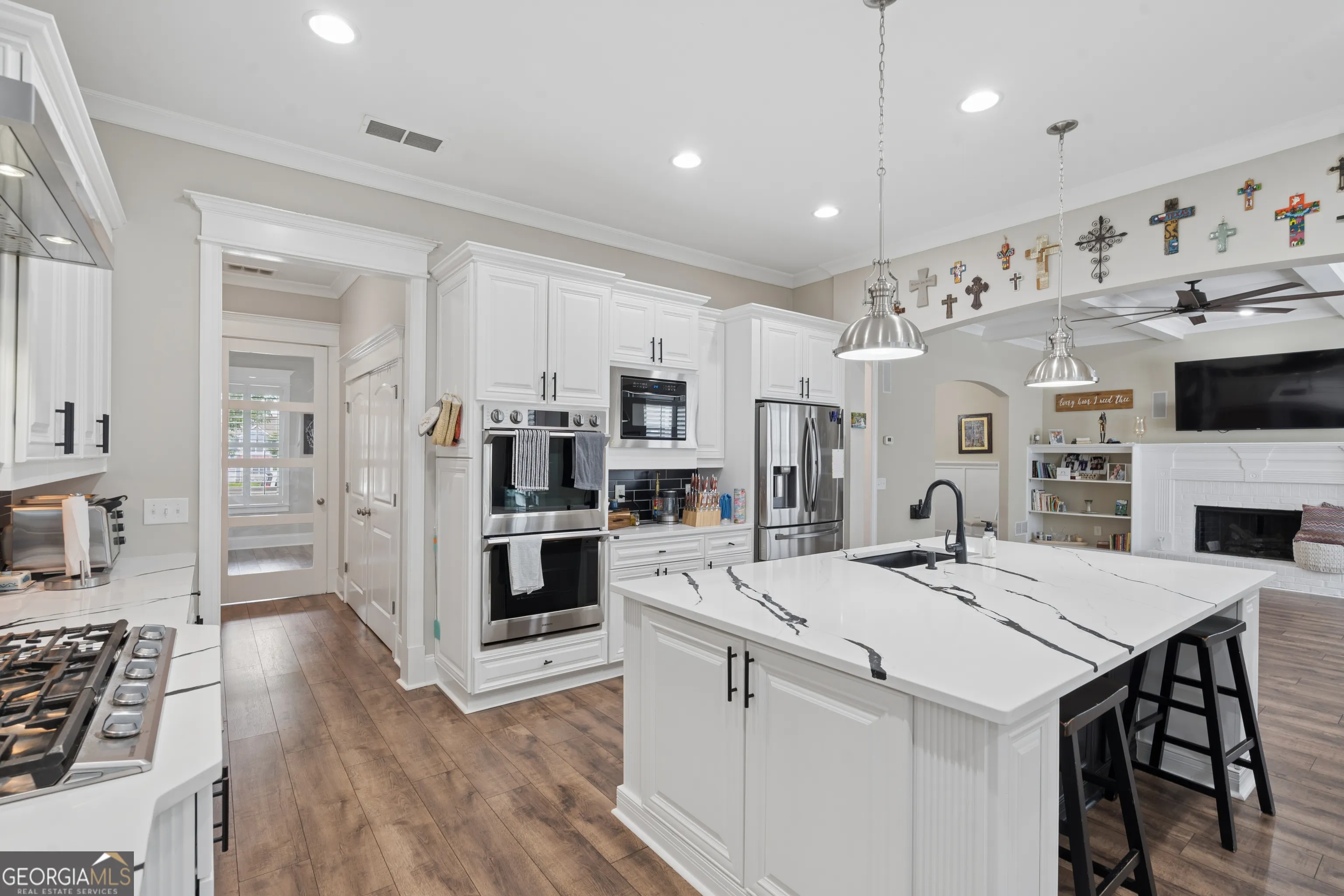 3220 Wheldon Way — photo 35 of 48