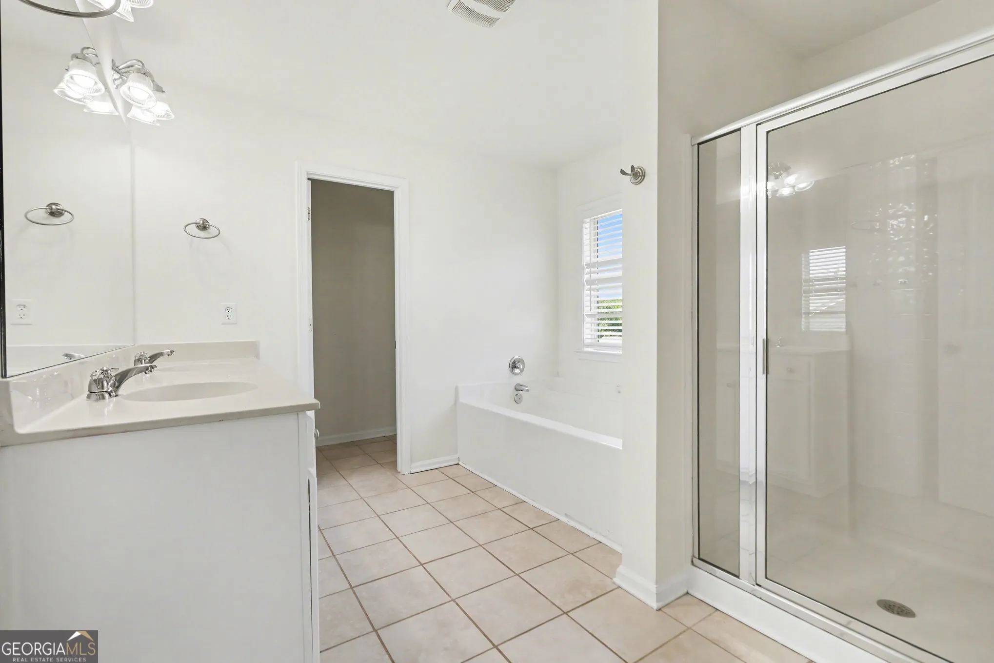 687 Ivy Chase Loop — photo 5 of 25