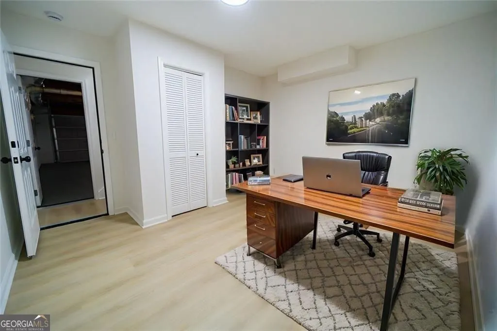 8953 Western Pines Dr — photo 4 of 56