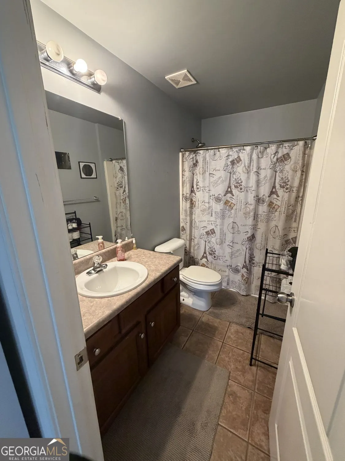 110 Edgewood Dr — photo 17 of 34