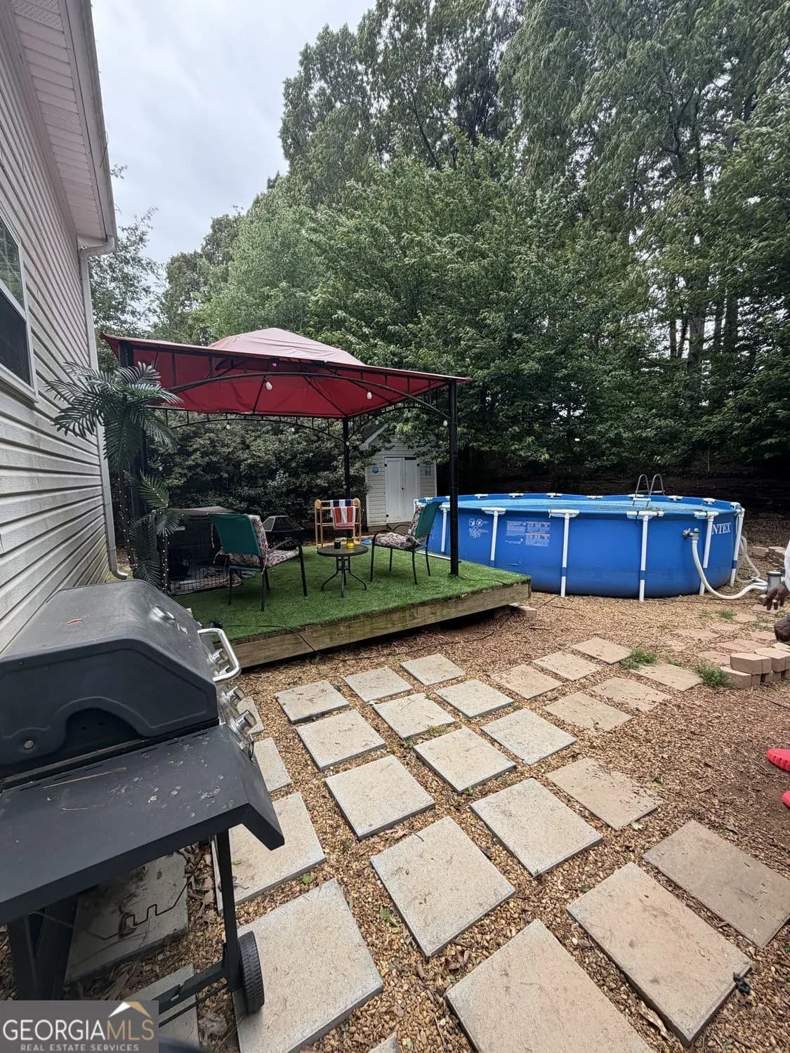 110 Edgewood Dr — photo 22 of 34