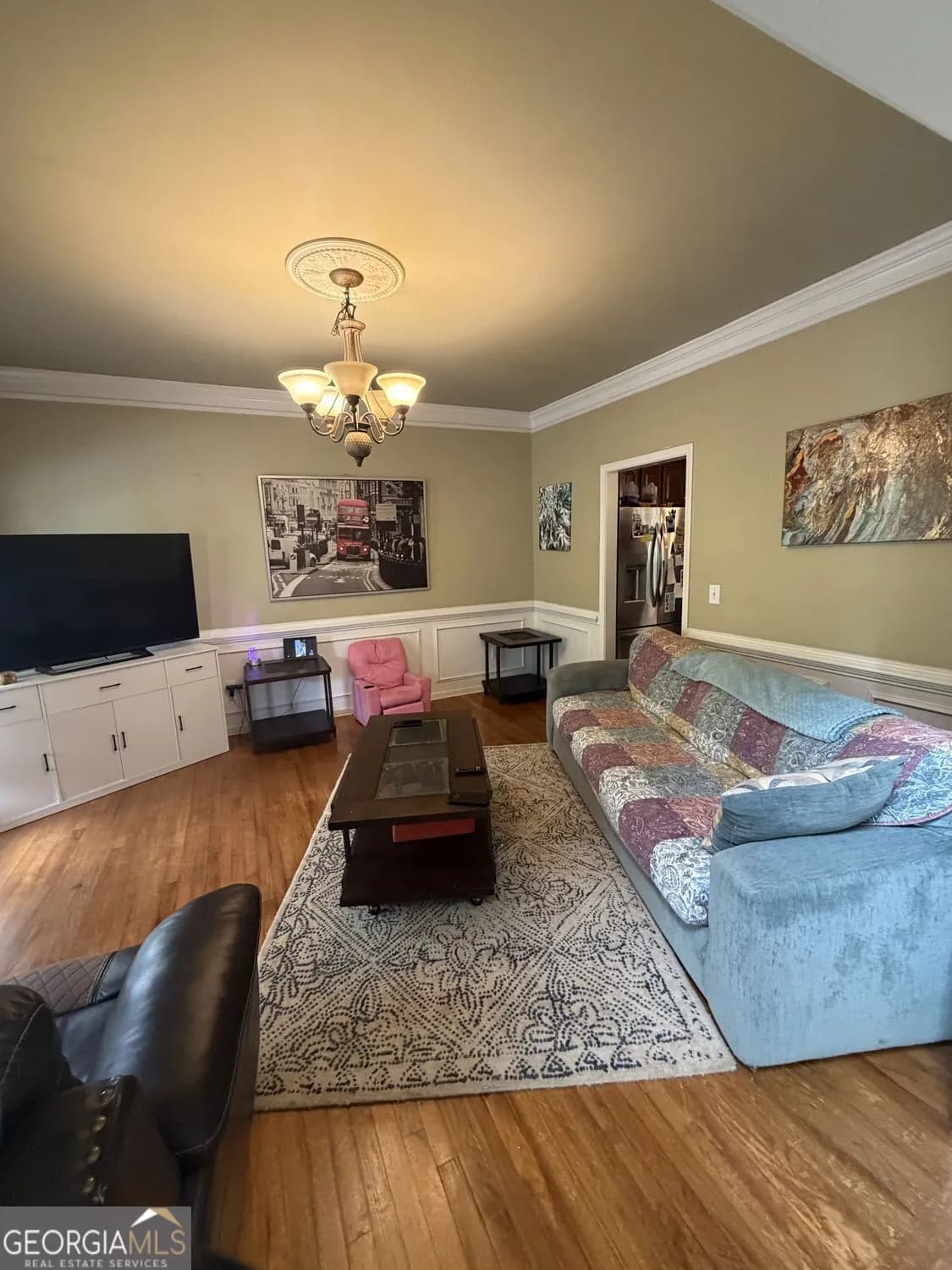 110 Edgewood Dr — photo 3 of 34