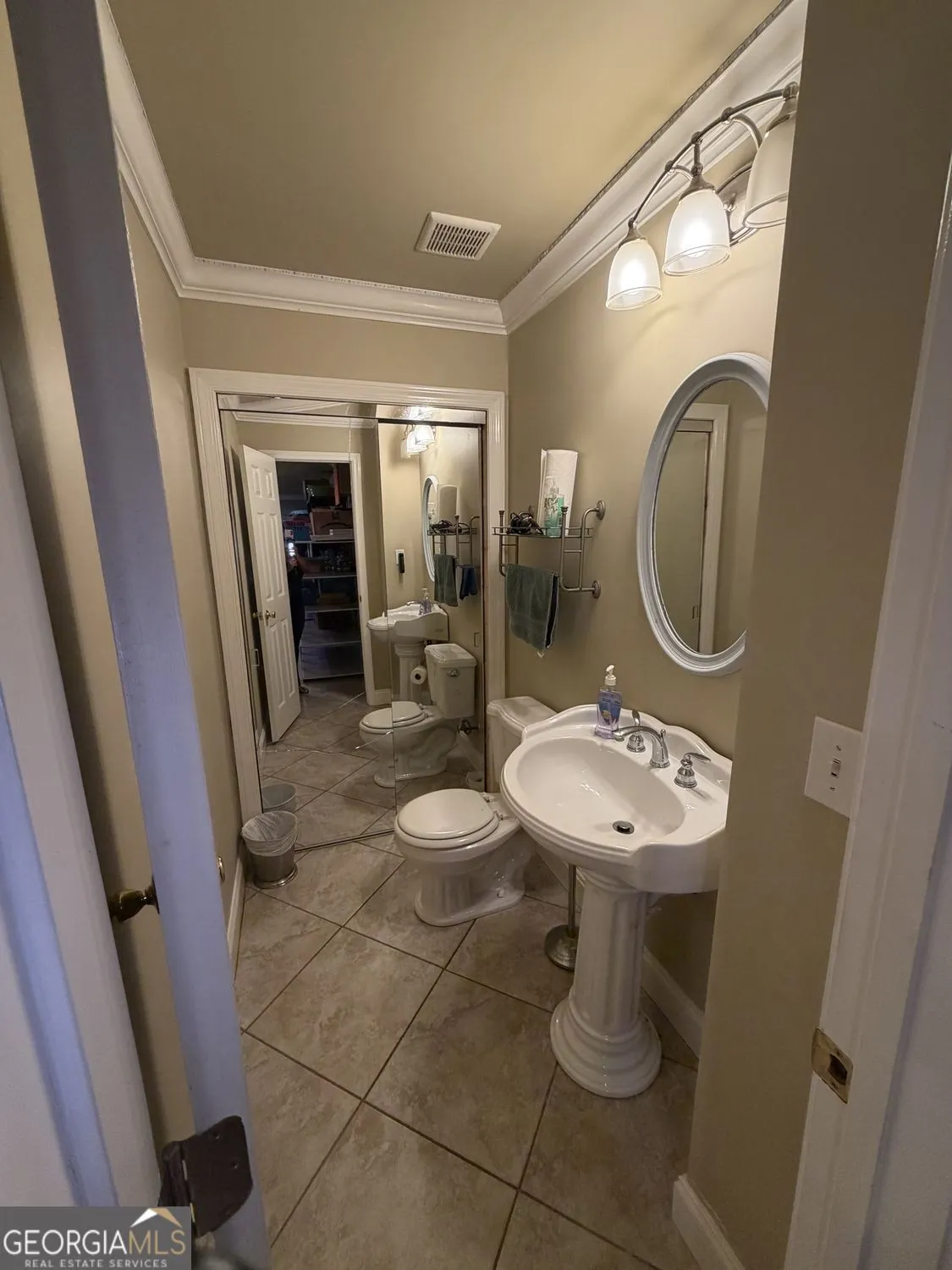 110 Edgewood Dr — photo 19 of 34