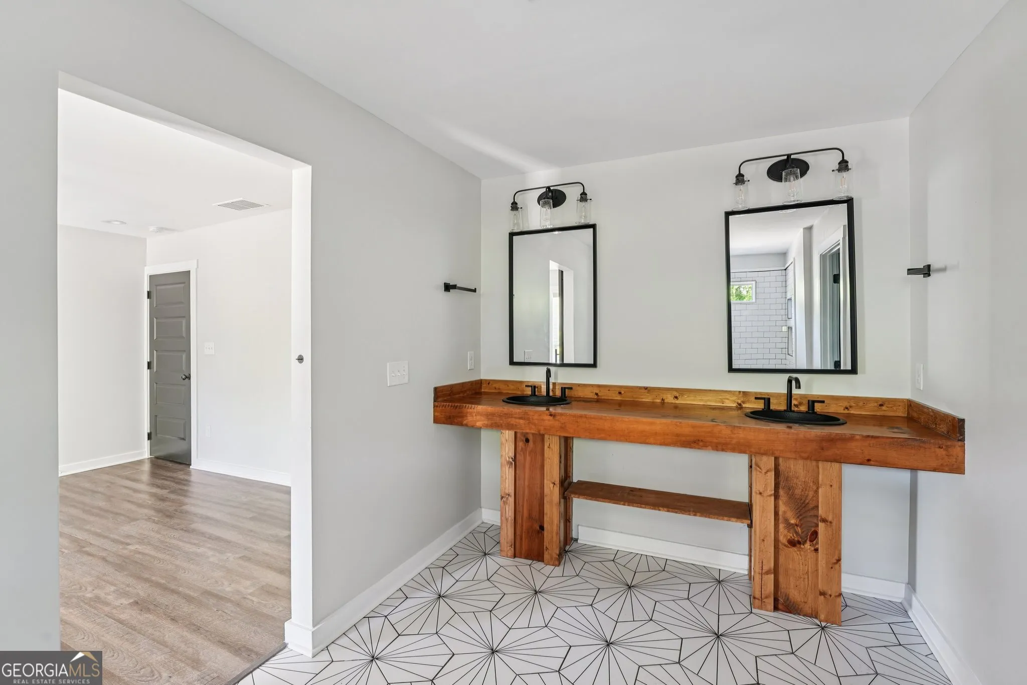 212 Hamilton Ave — photo 25 of 65