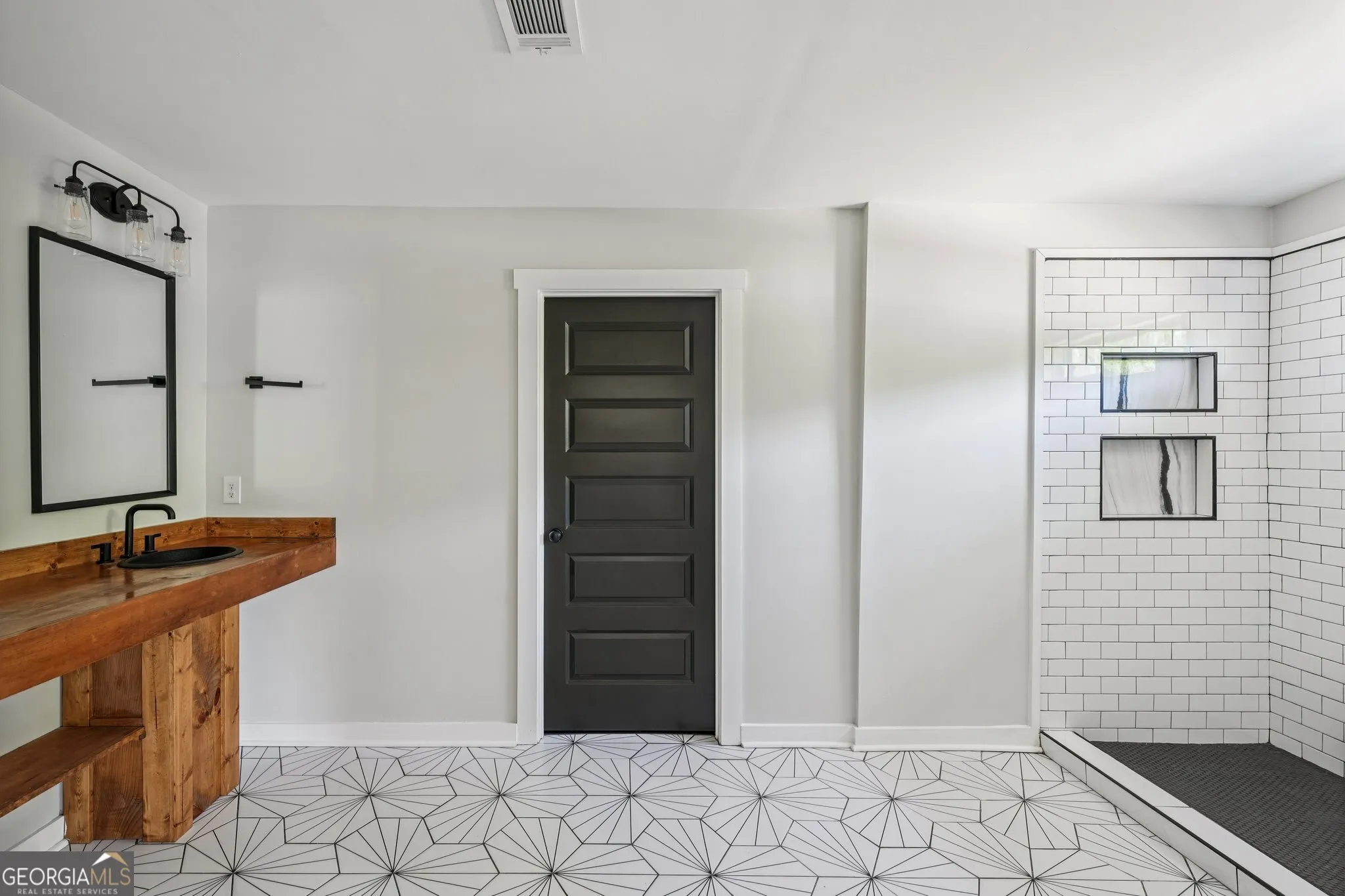 212 Hamilton Ave — photo 27 of 65