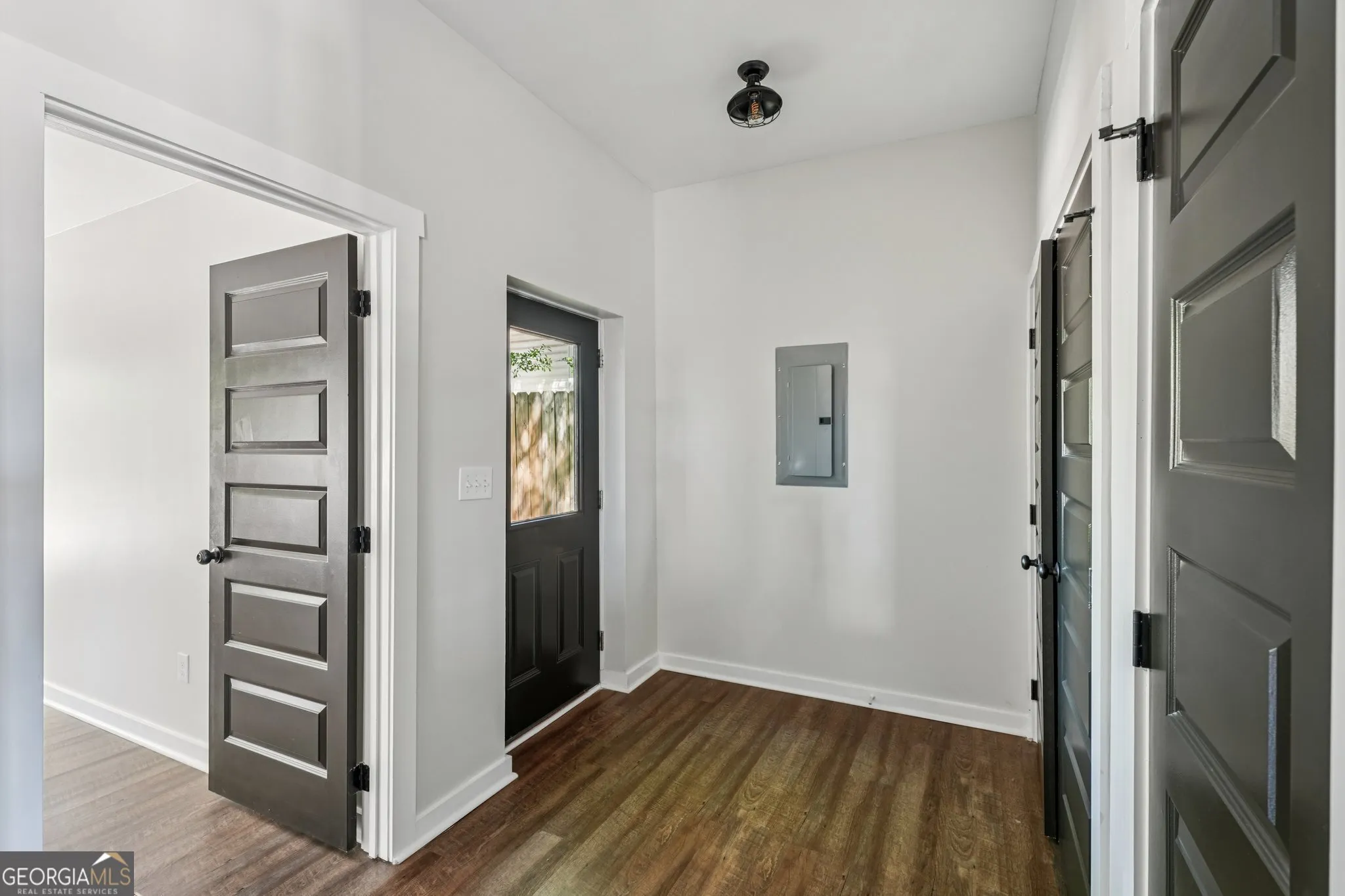 212 Hamilton Ave — photo 17 of 65