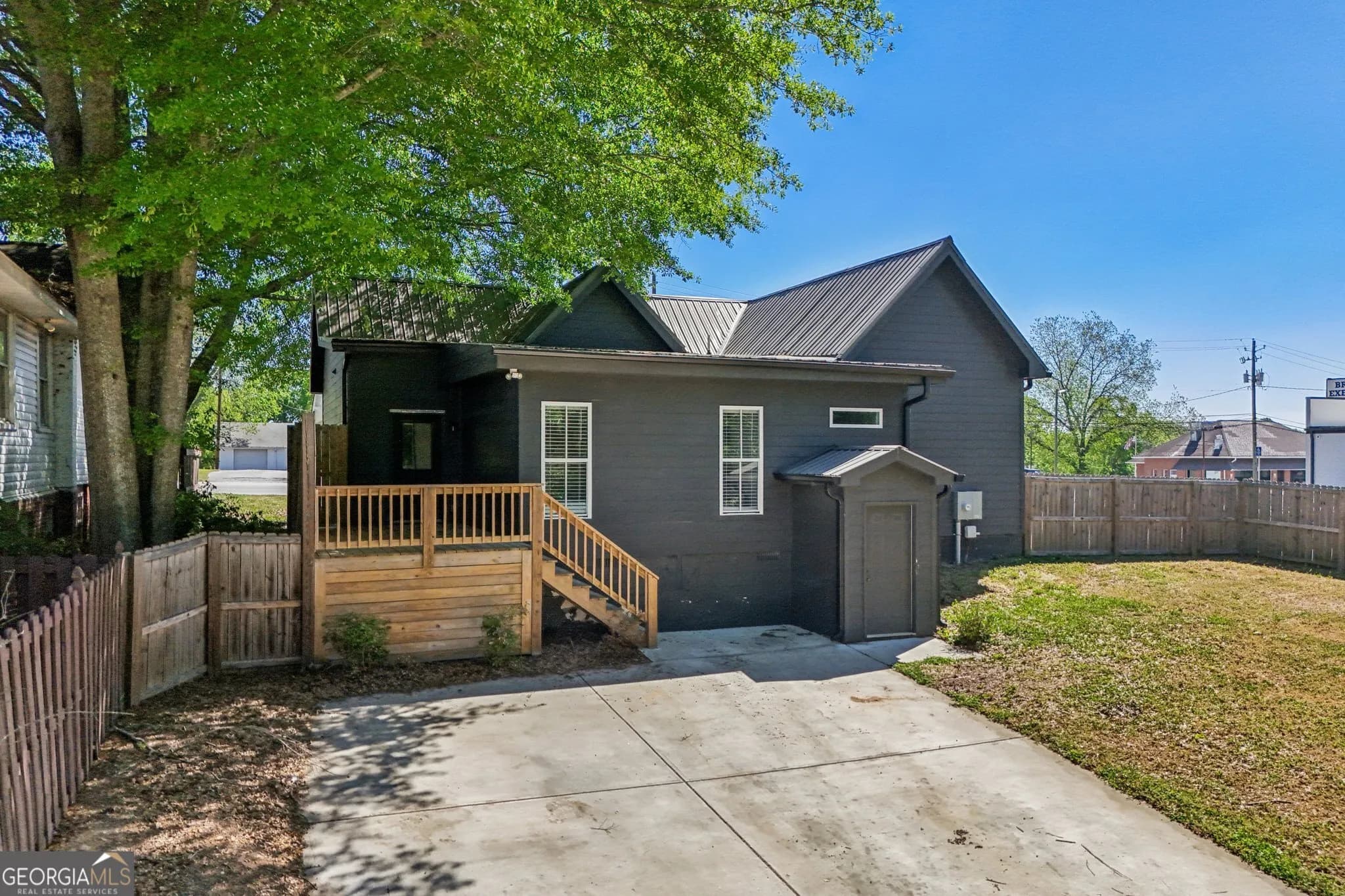 212 Hamilton Ave — photo 49 of 65