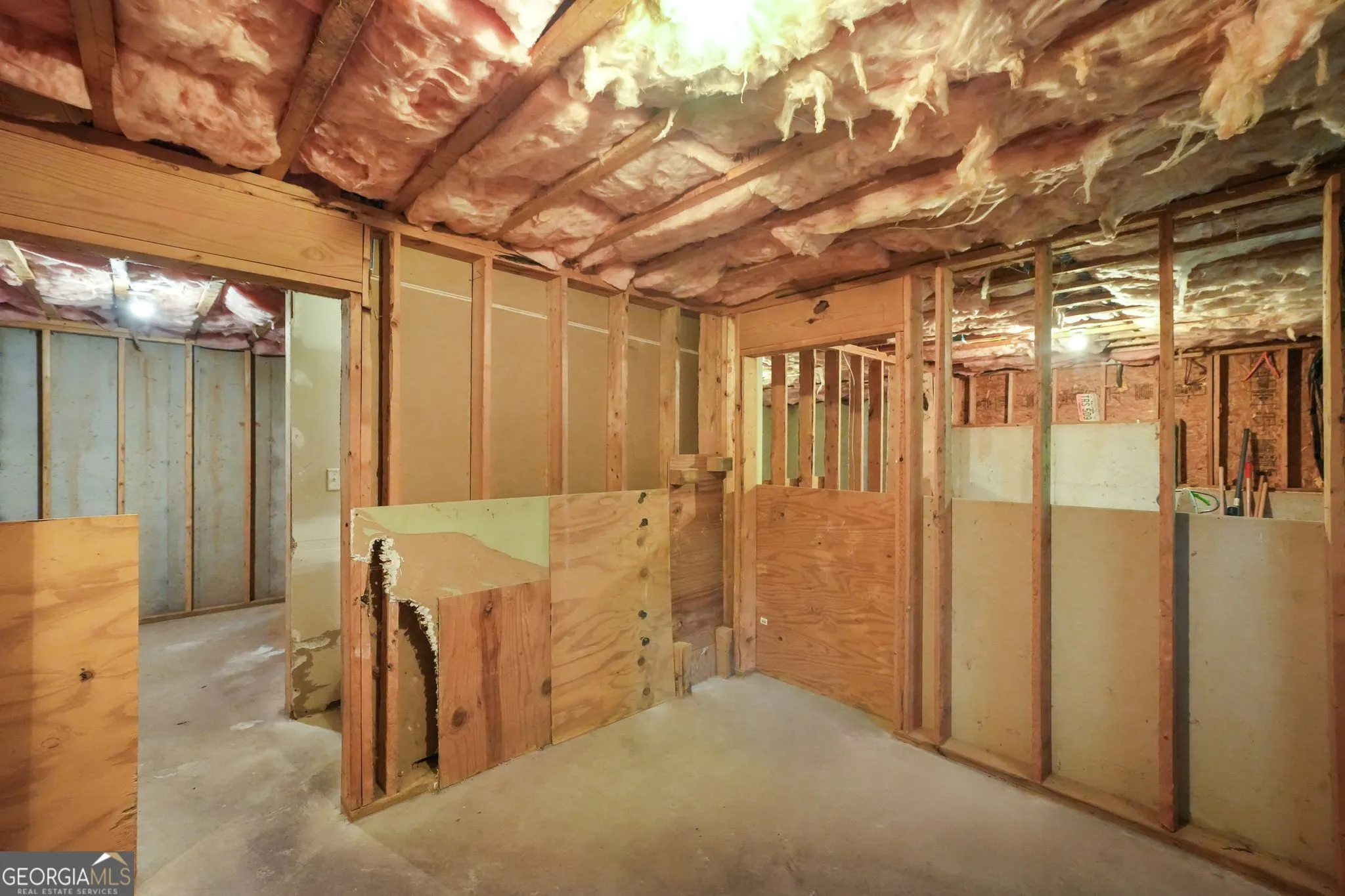 8862 Hectare Rd — photo 23 of 40