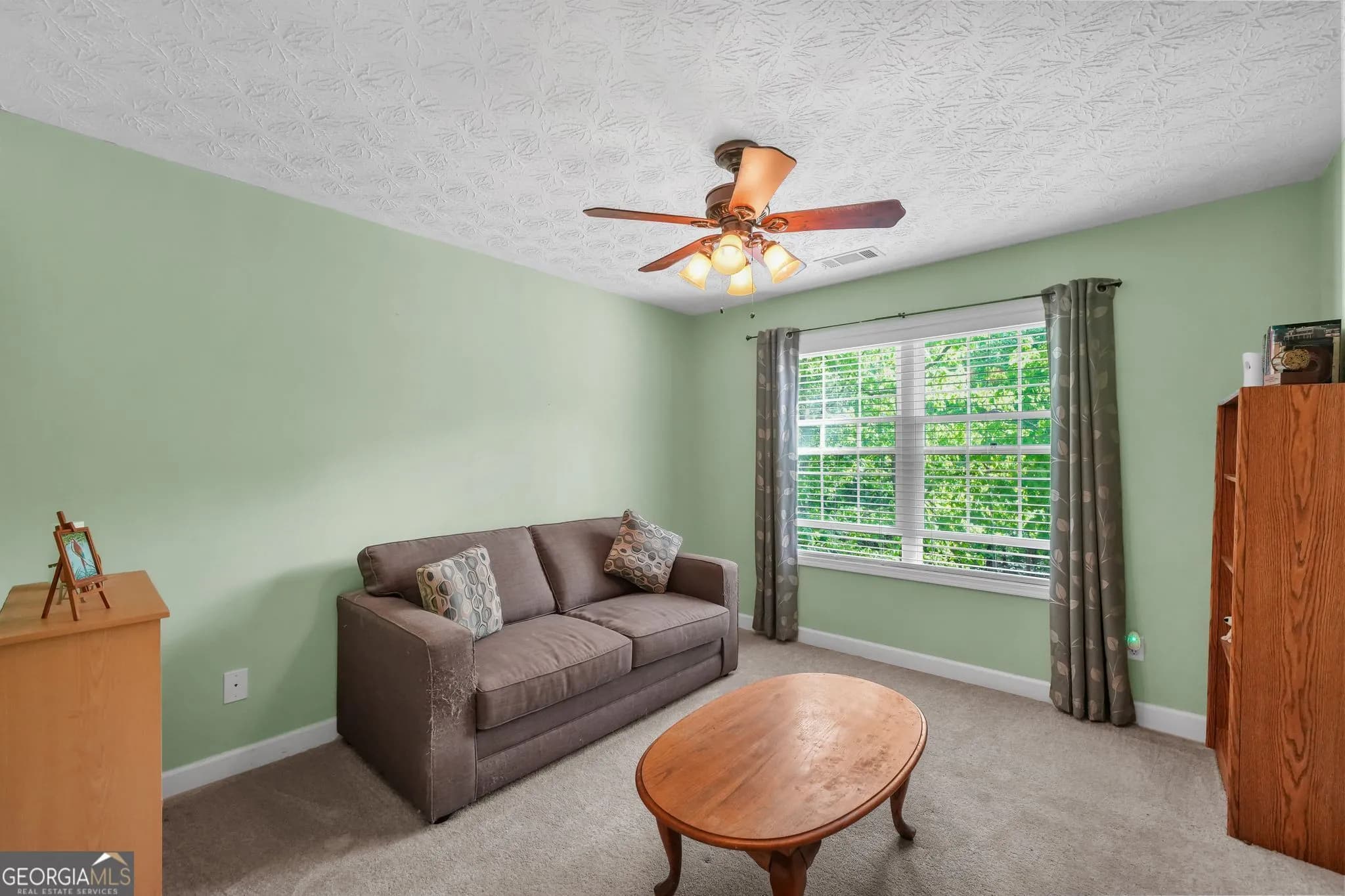 8862 Hectare Rd — photo 14 of 40
