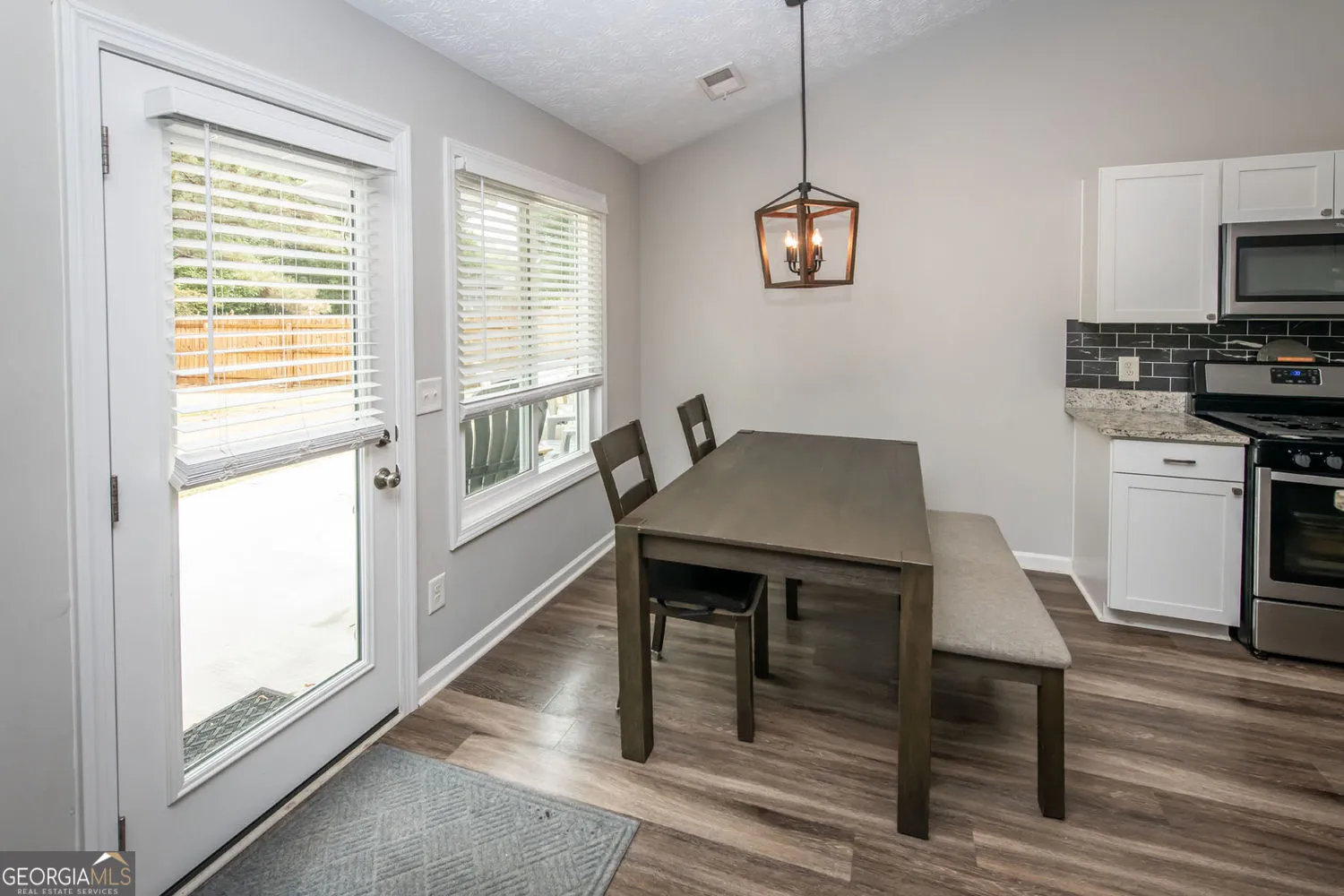 468 Highpoint Xing — photo 15 of 32