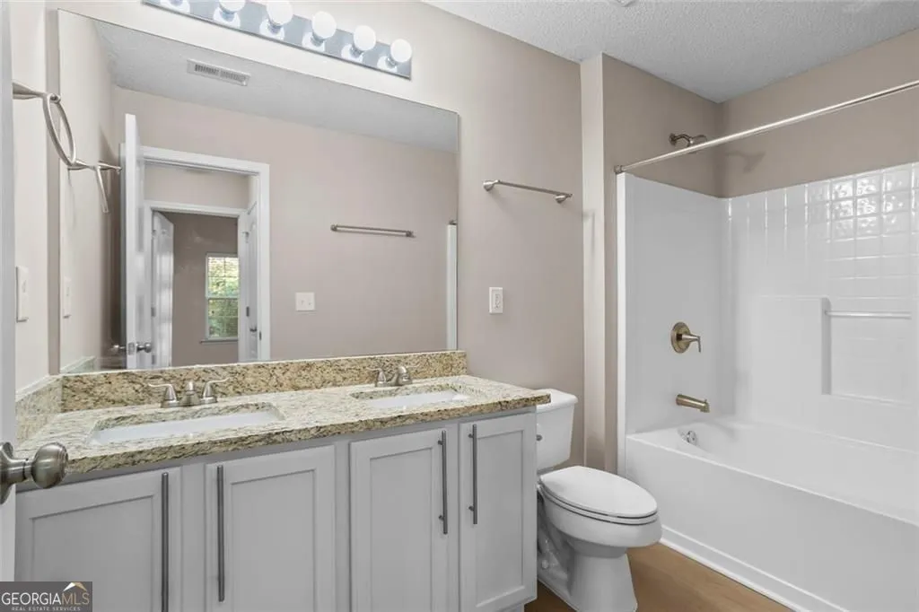 184 Darby's Crossing Ct — photo 17 of 35