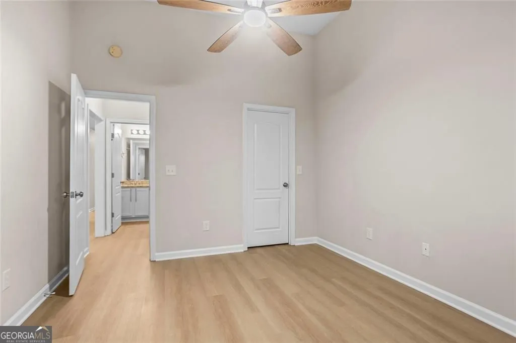 184 Darby's Crossing Ct — photo 16 of 35