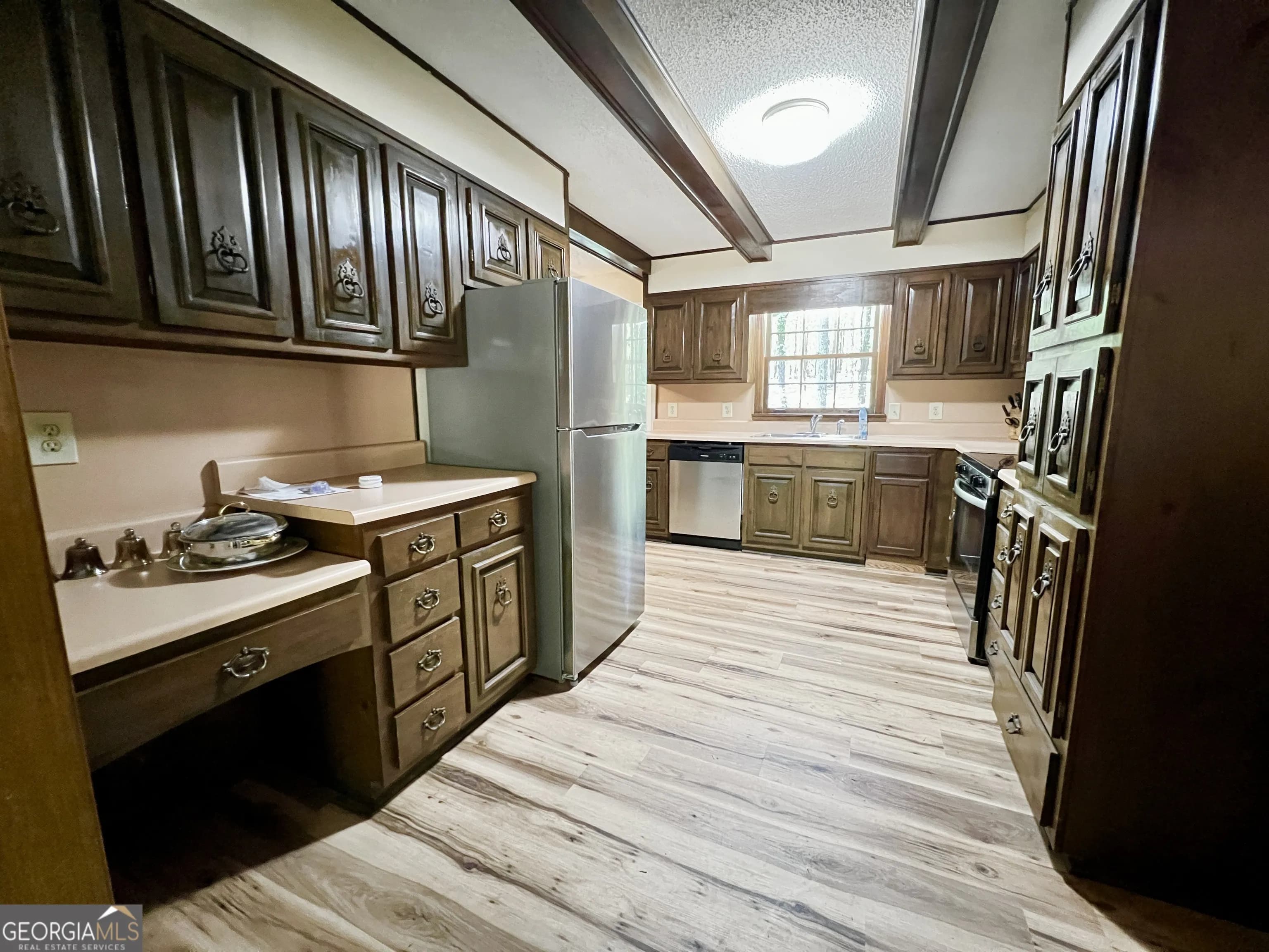 486 Sweetwater Bnd — photo 6 of 42