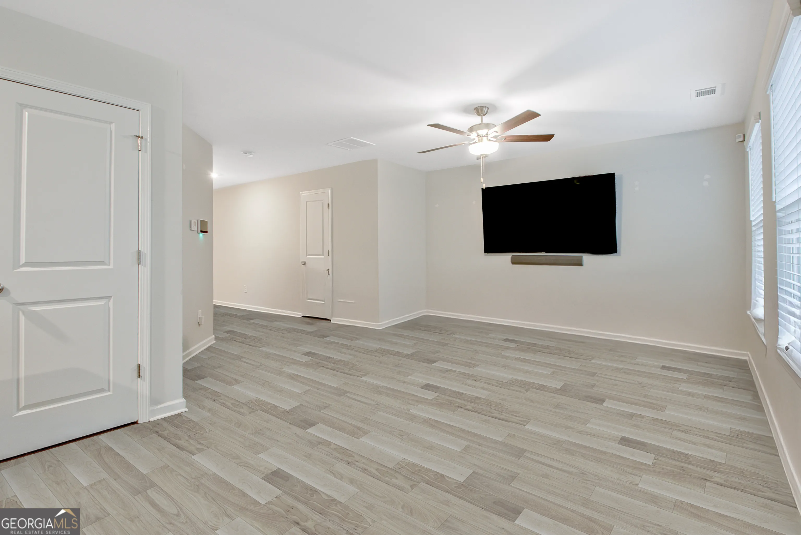 370 Cassidy Trl — photo 3 of 36