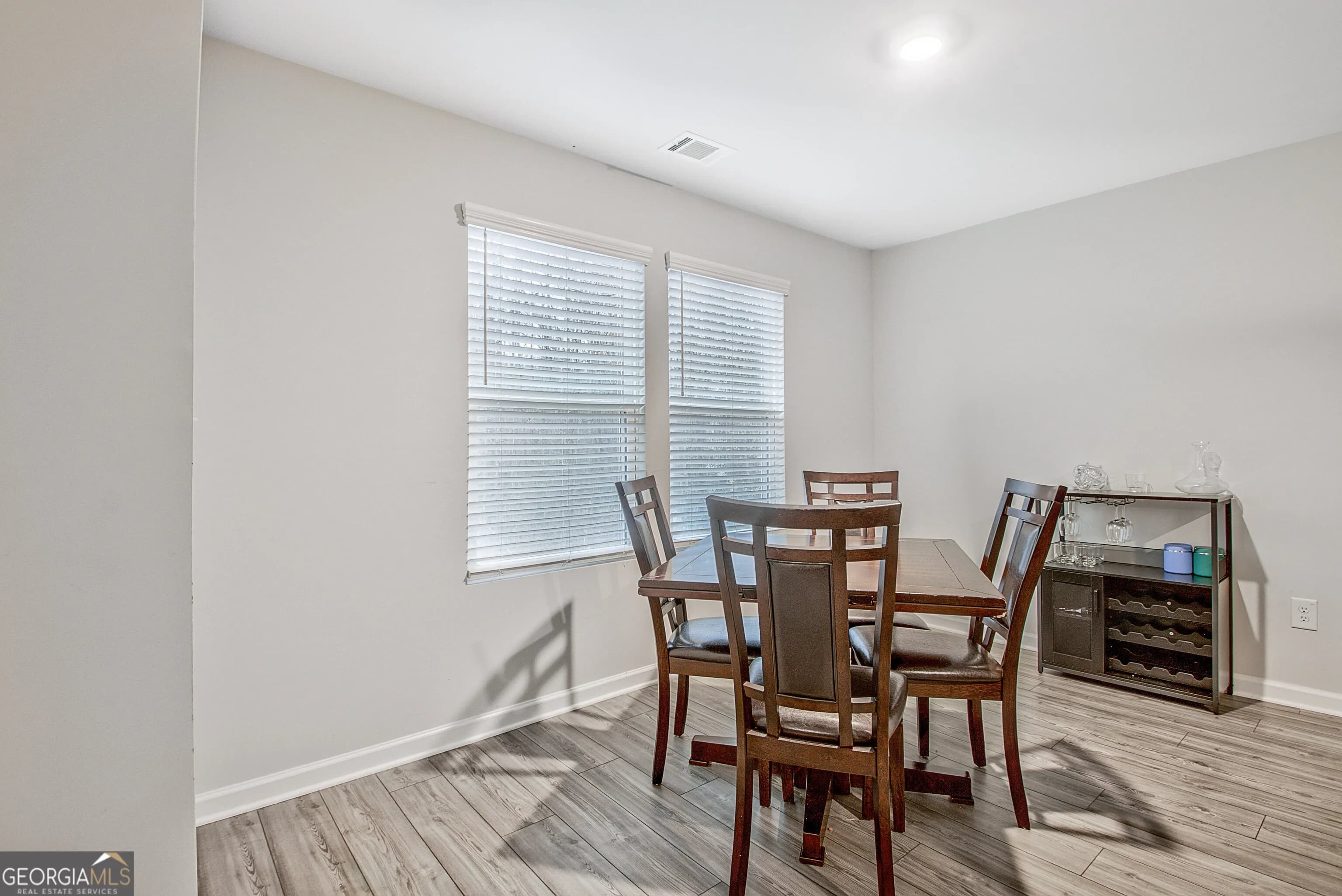 370 Cassidy Trl — photo 5 of 36