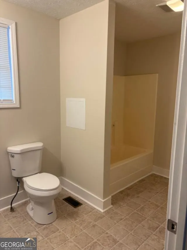 419 S Candler St — photo 5 of 15