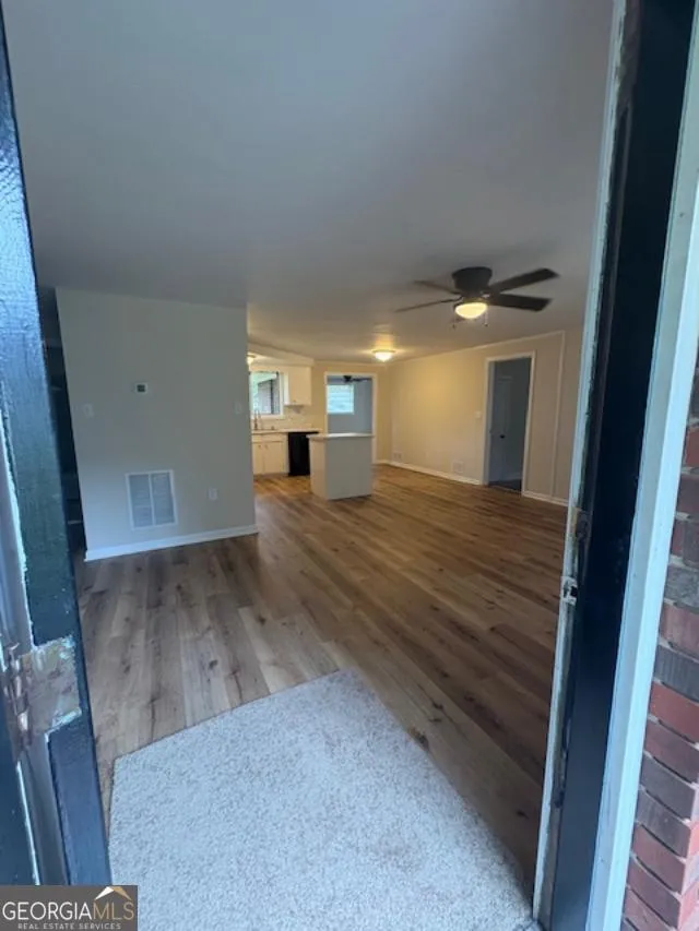 419 S Candler St — photo 10 of 15
