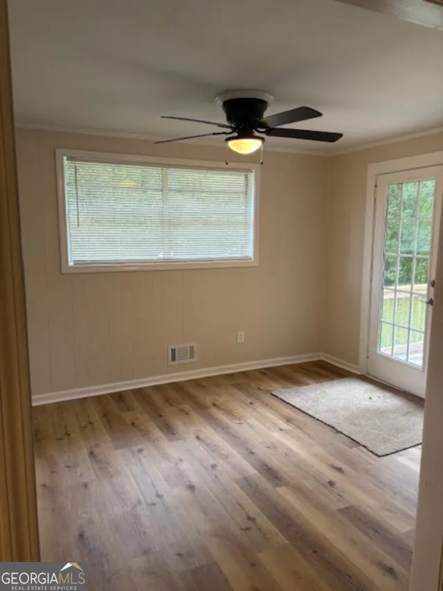 419 S Candler St — photo 14 of 15