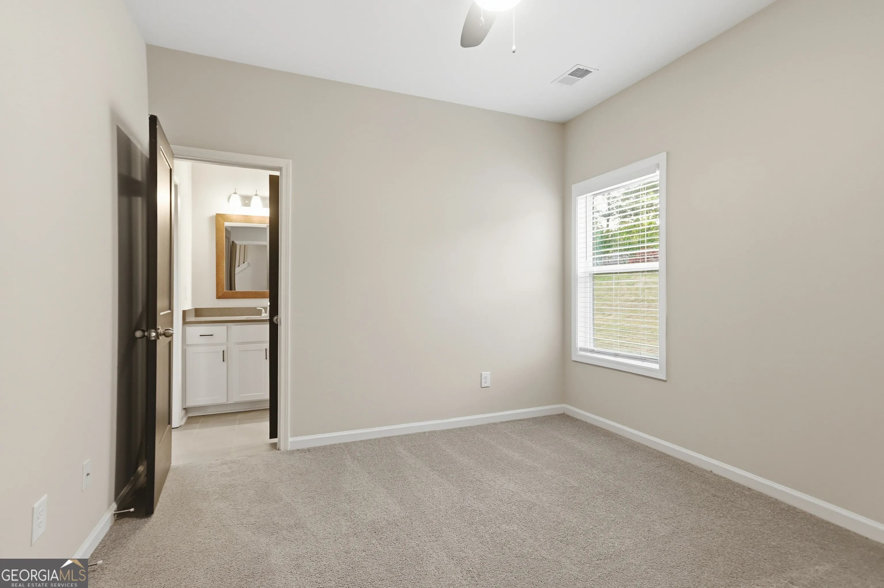7001 Palomino Trl — photo 11 of 41