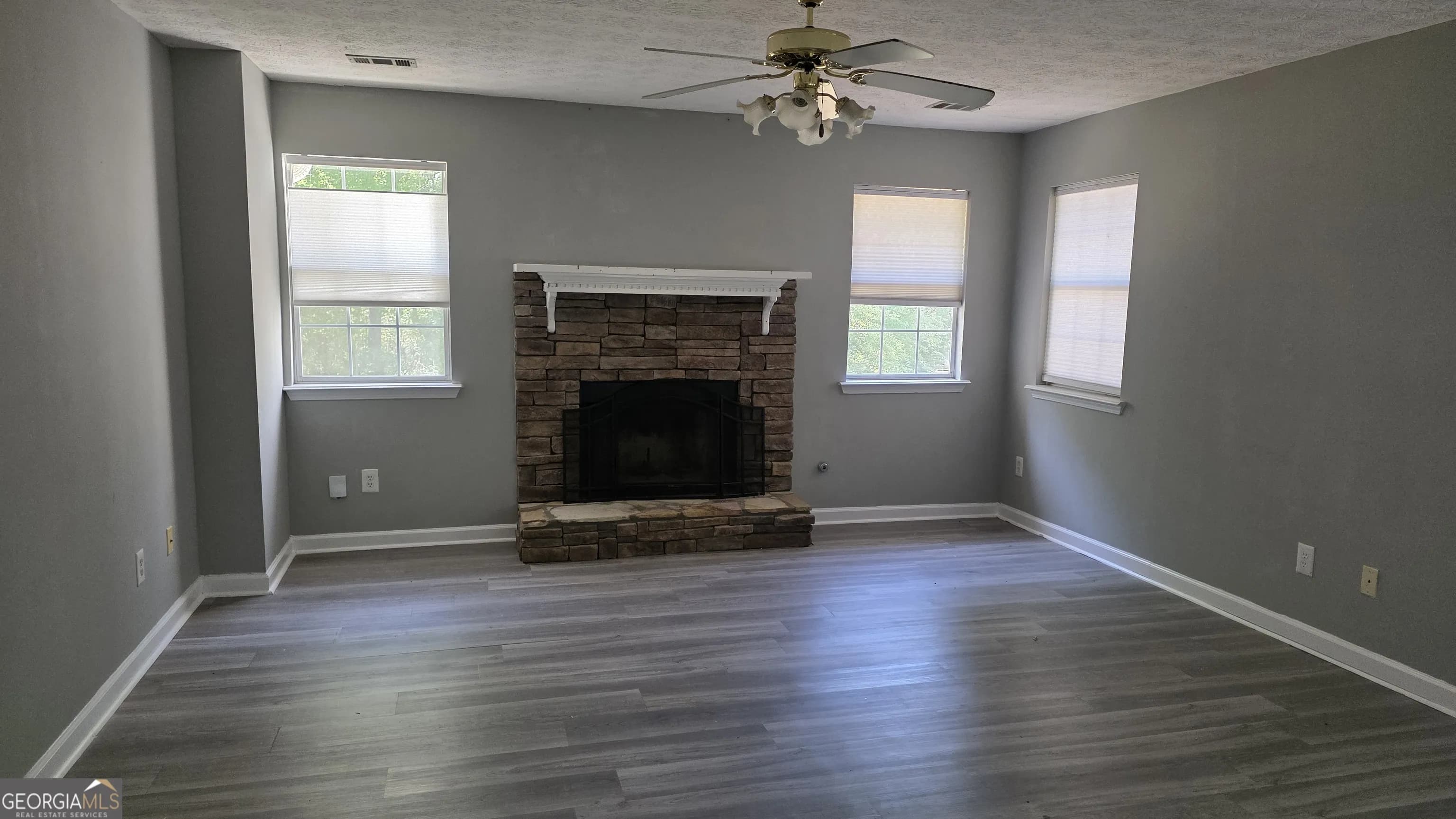 1644 Brumby Cir — photo 12 of 12