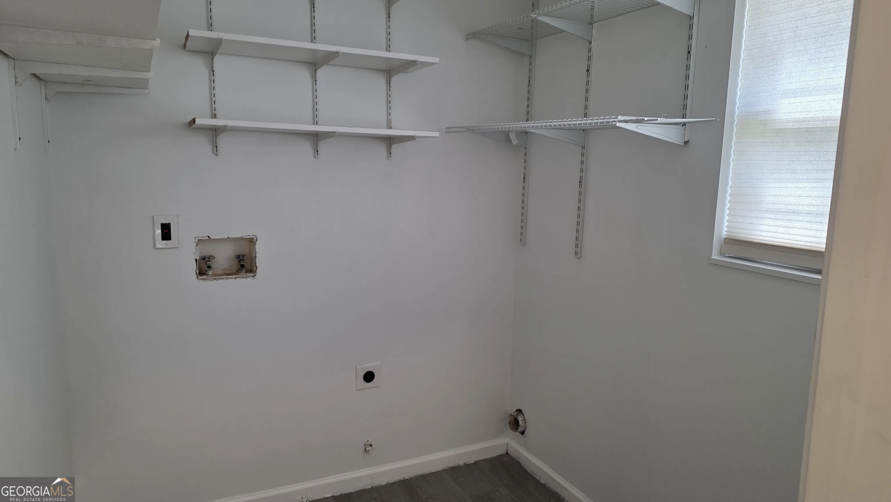 1644 Brumby Cir — photo 10 of 12
