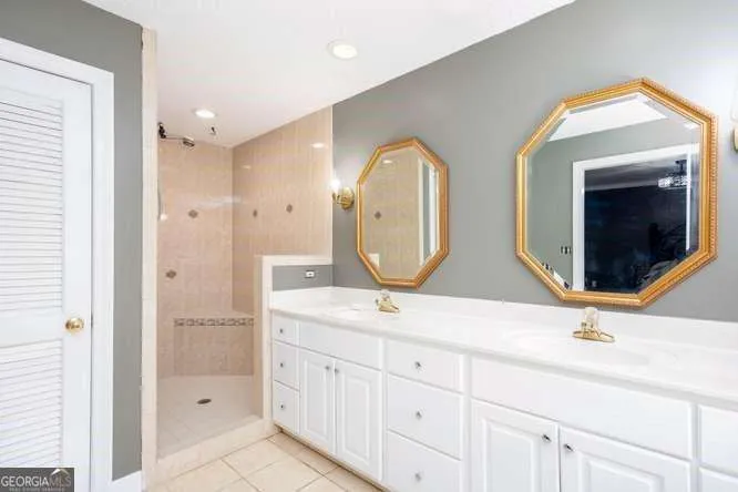 4854 Ivey Ln — photo 23 of 87